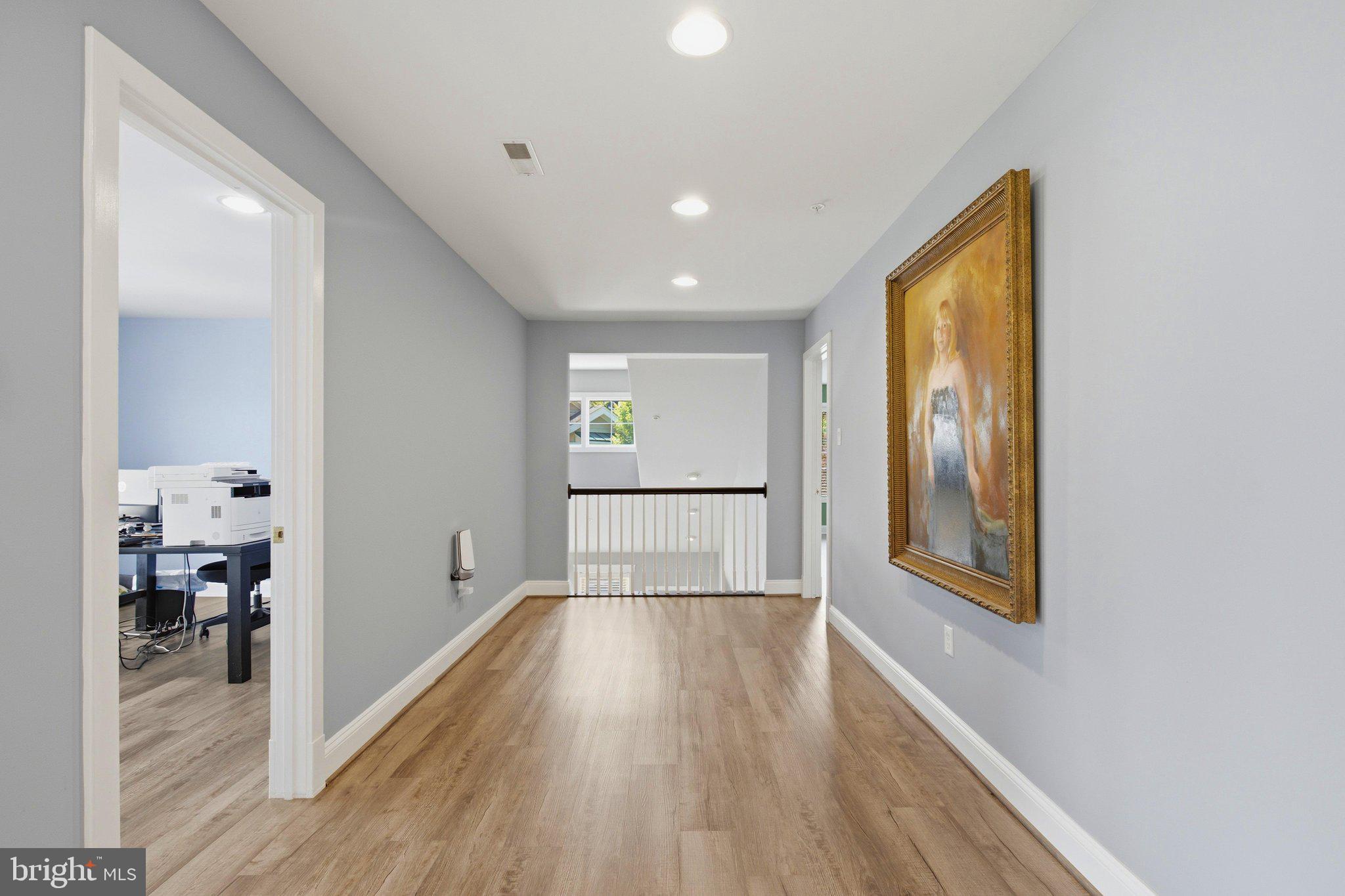STONE LAKE - Residential