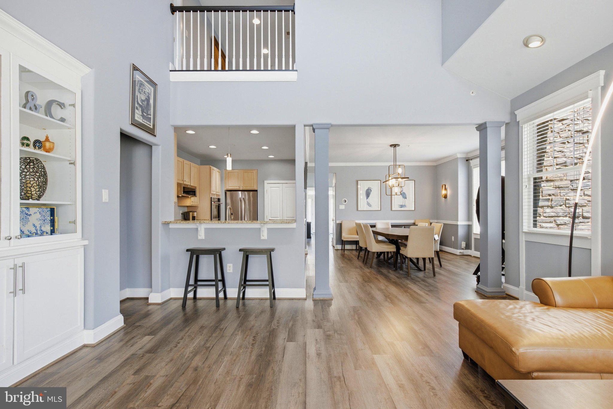 STONE LAKE - Residential