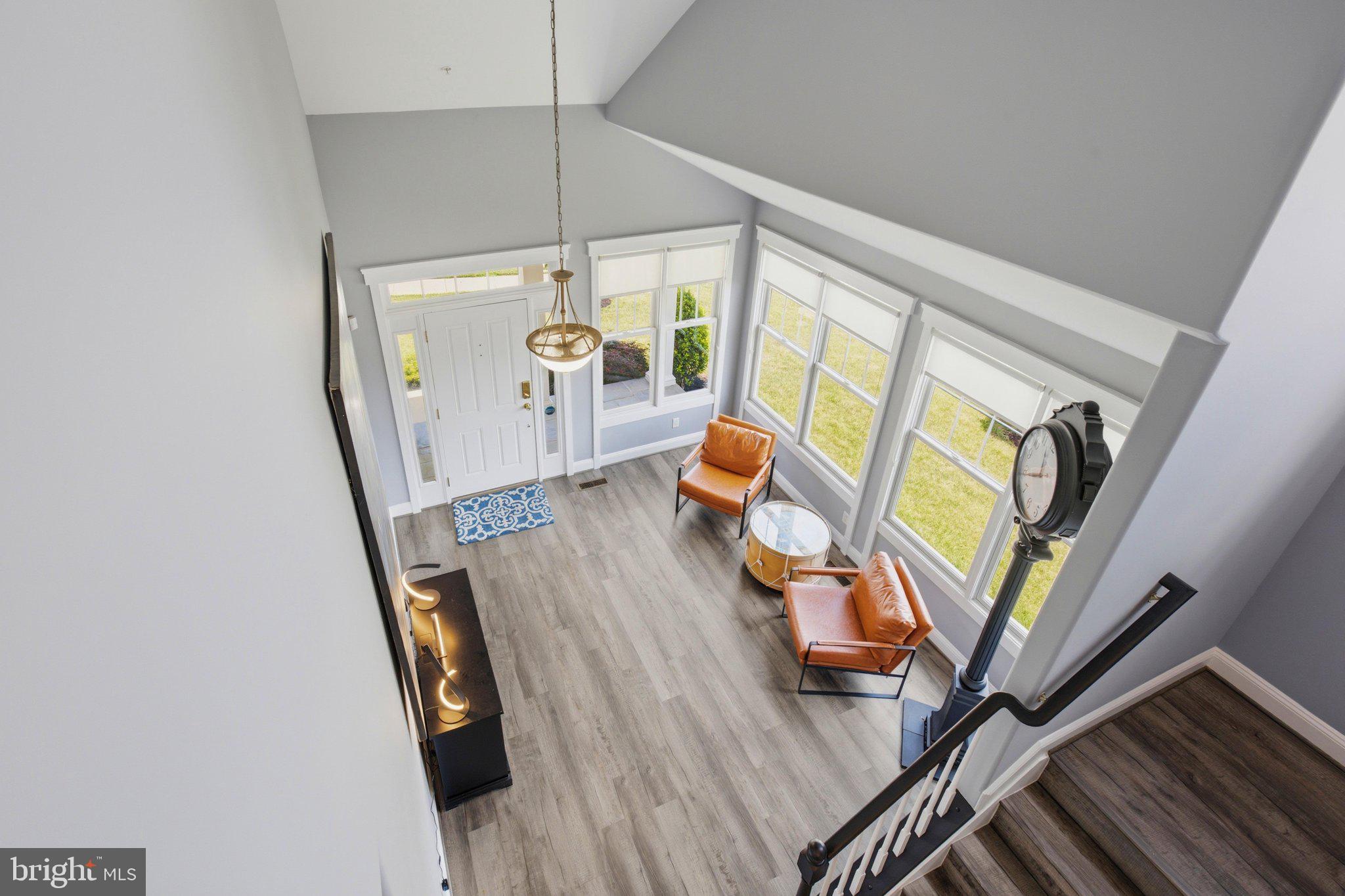 STONE LAKE - Residential