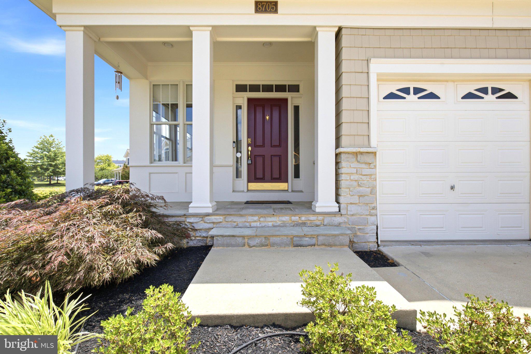STONE LAKE - Residential