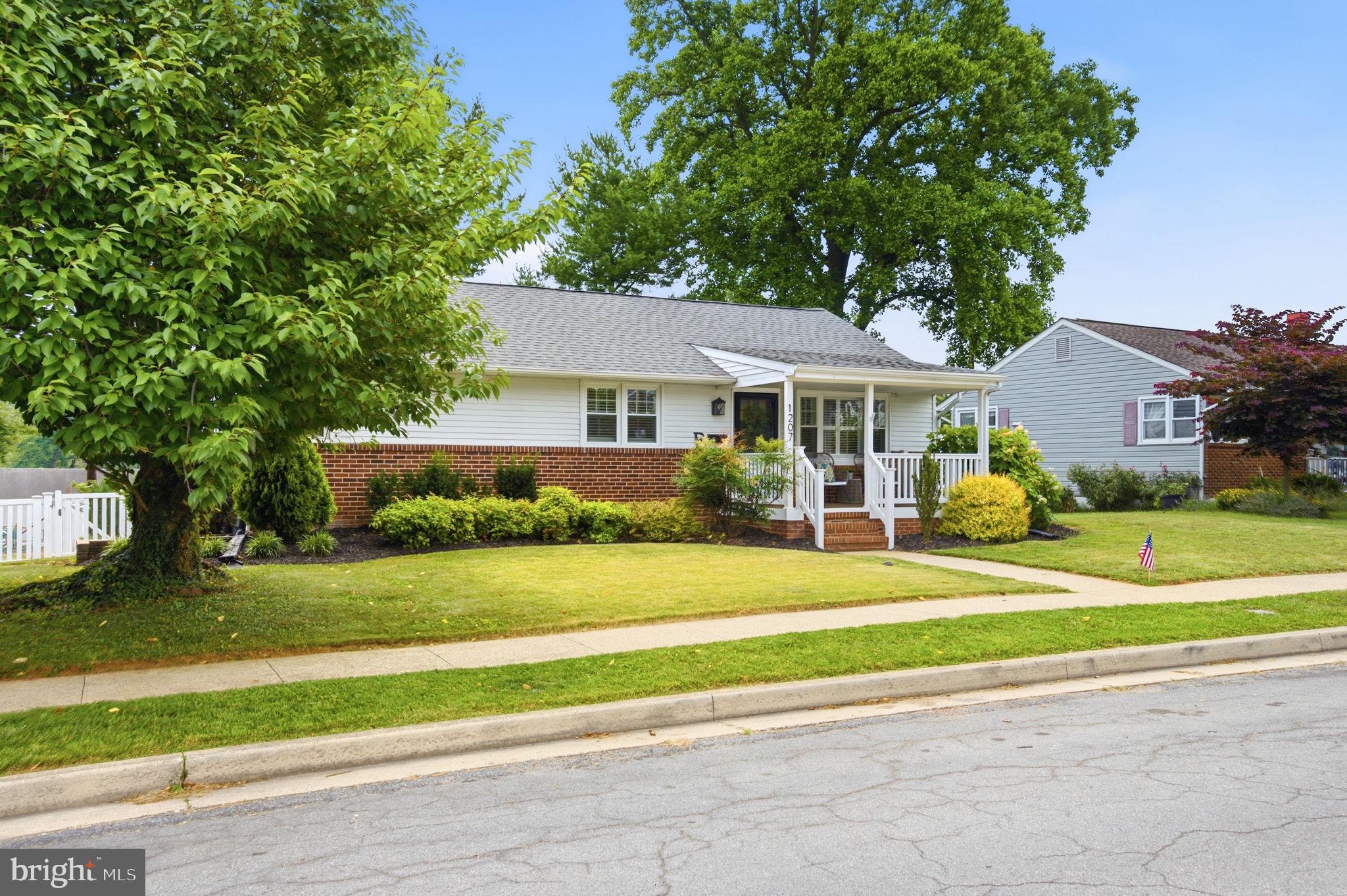 NEWBURG HEIGHTS - Residential