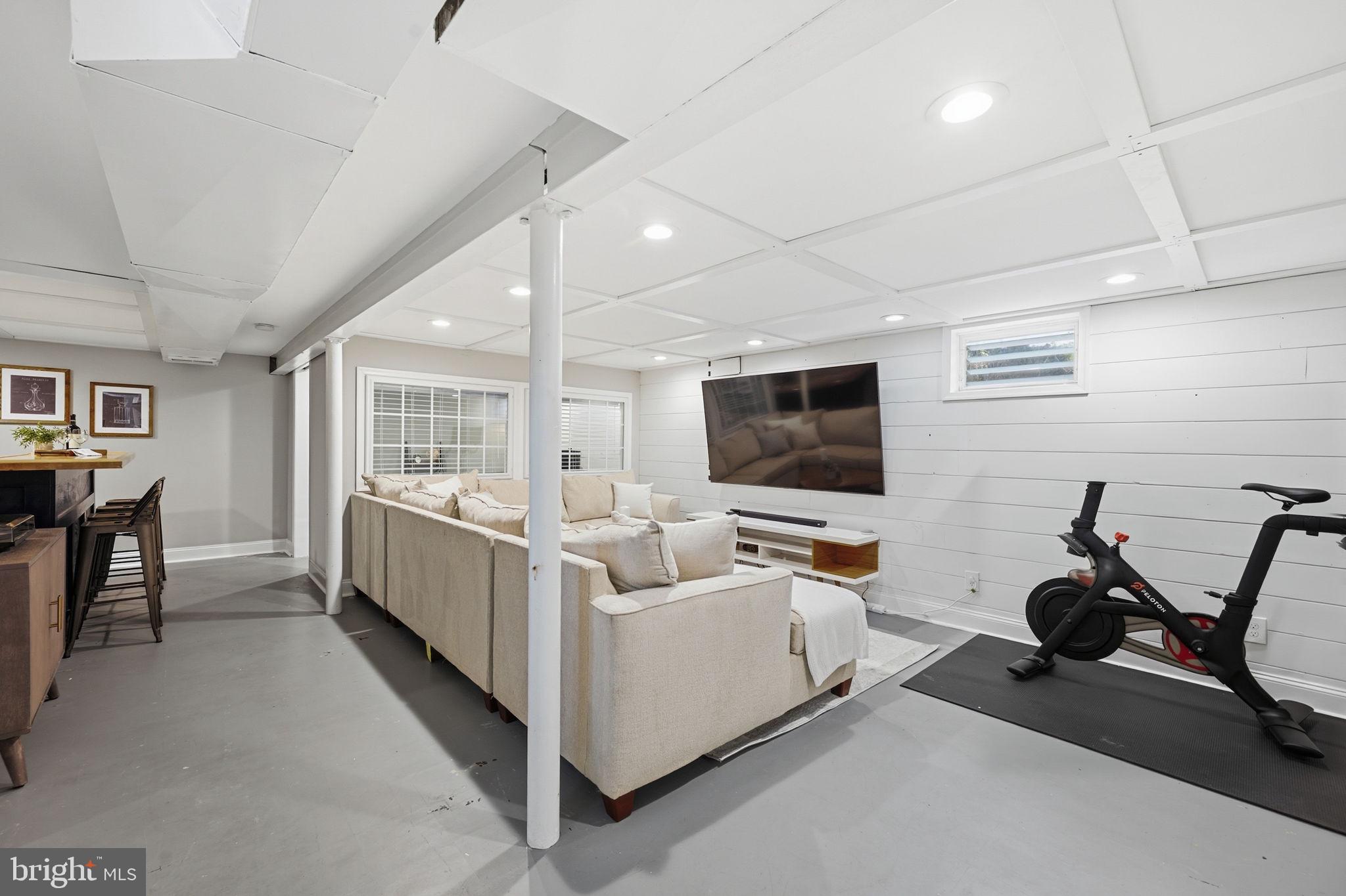 NEWBURG HEIGHTS - Residential
