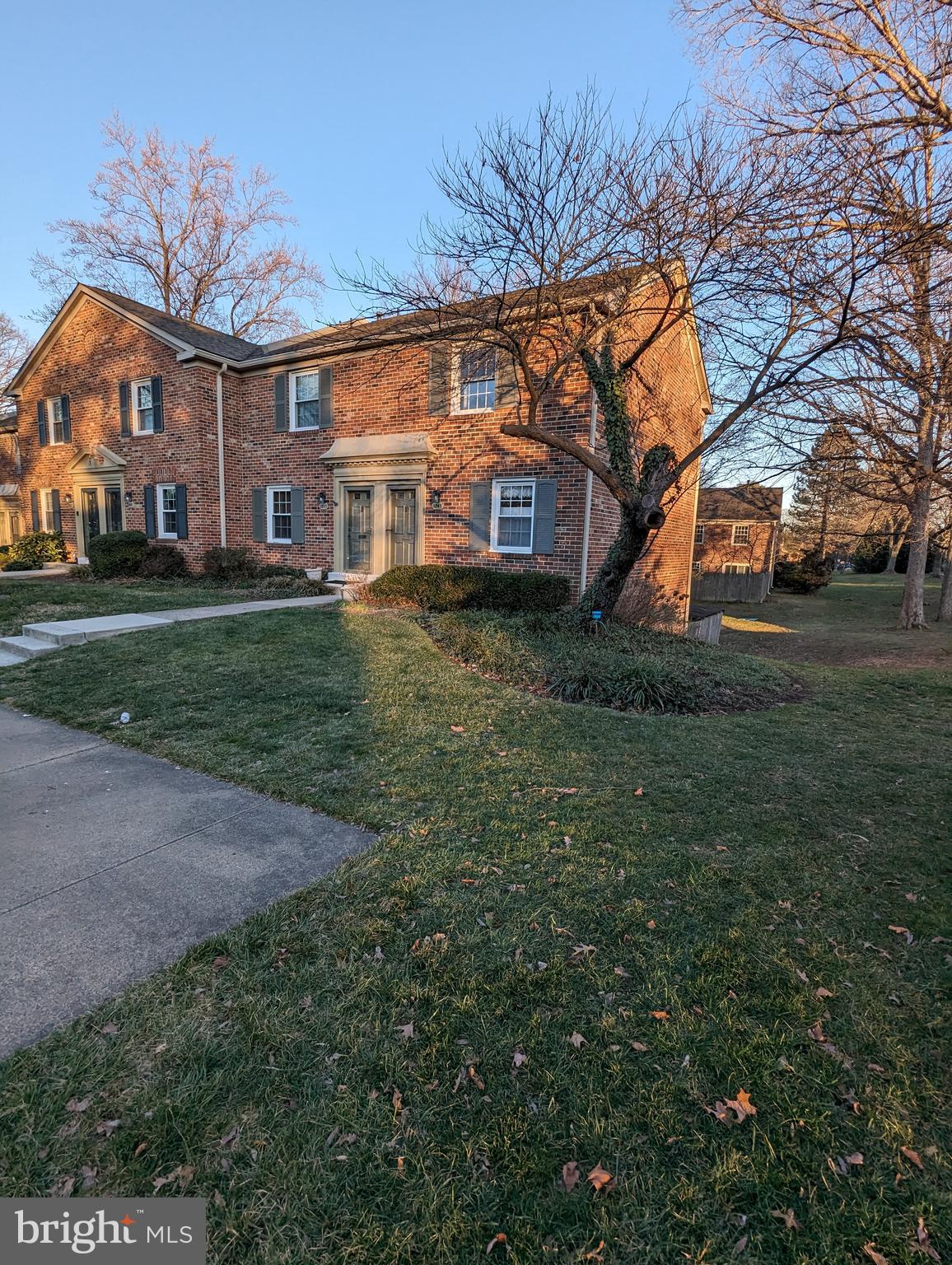 CARDINAL FOREST - Residential Lease