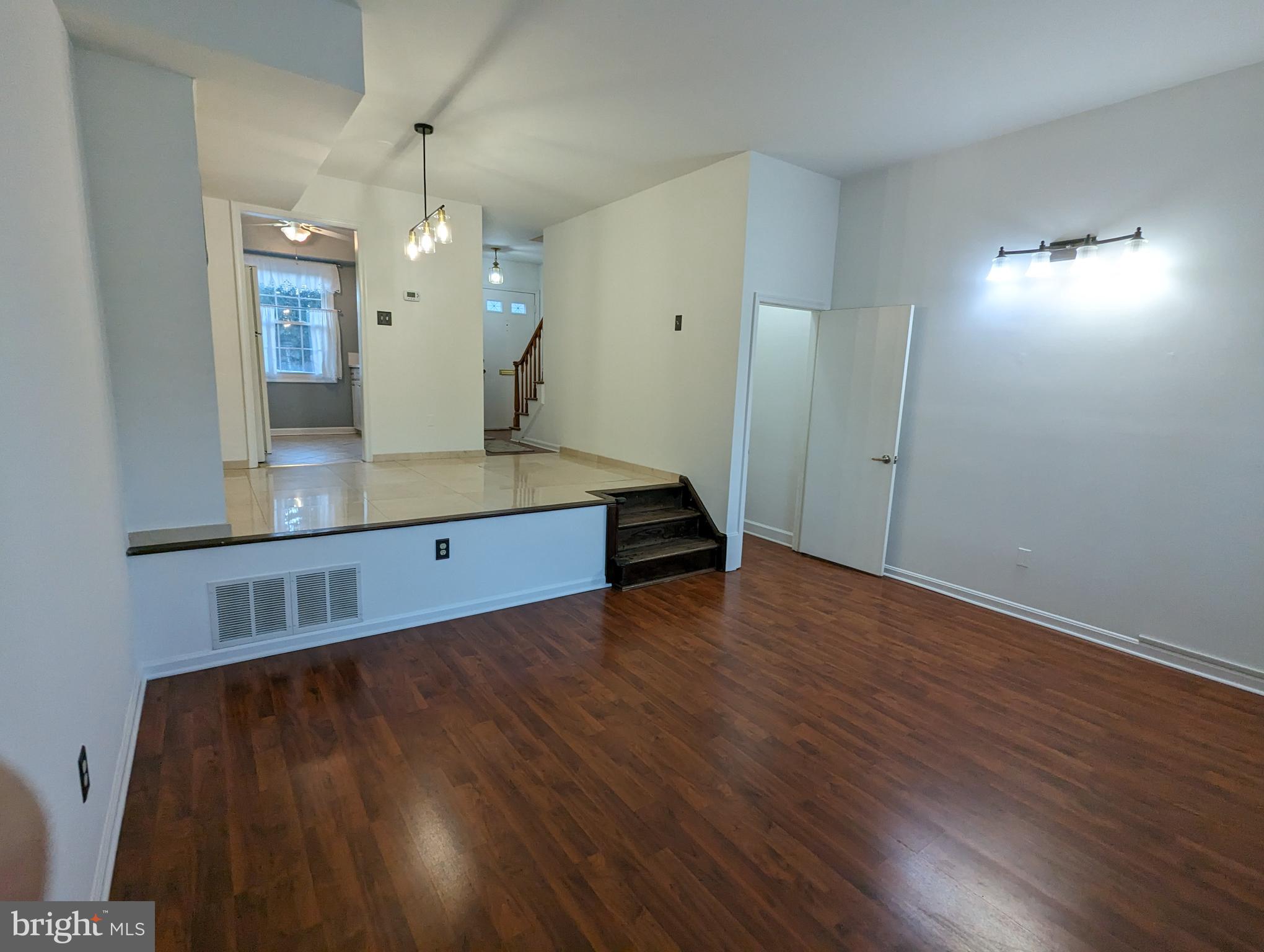 CARDINAL FOREST - Residential Lease