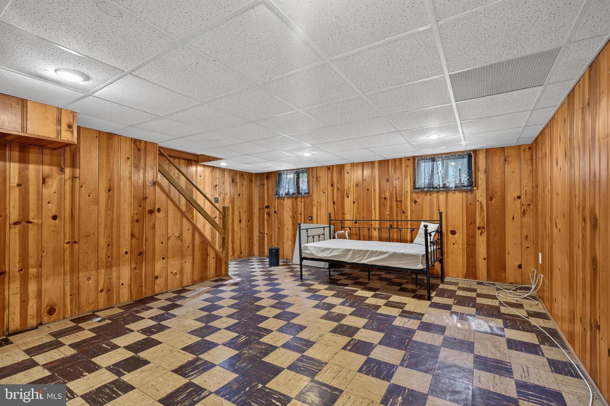 COLONIAL PARK - Residential