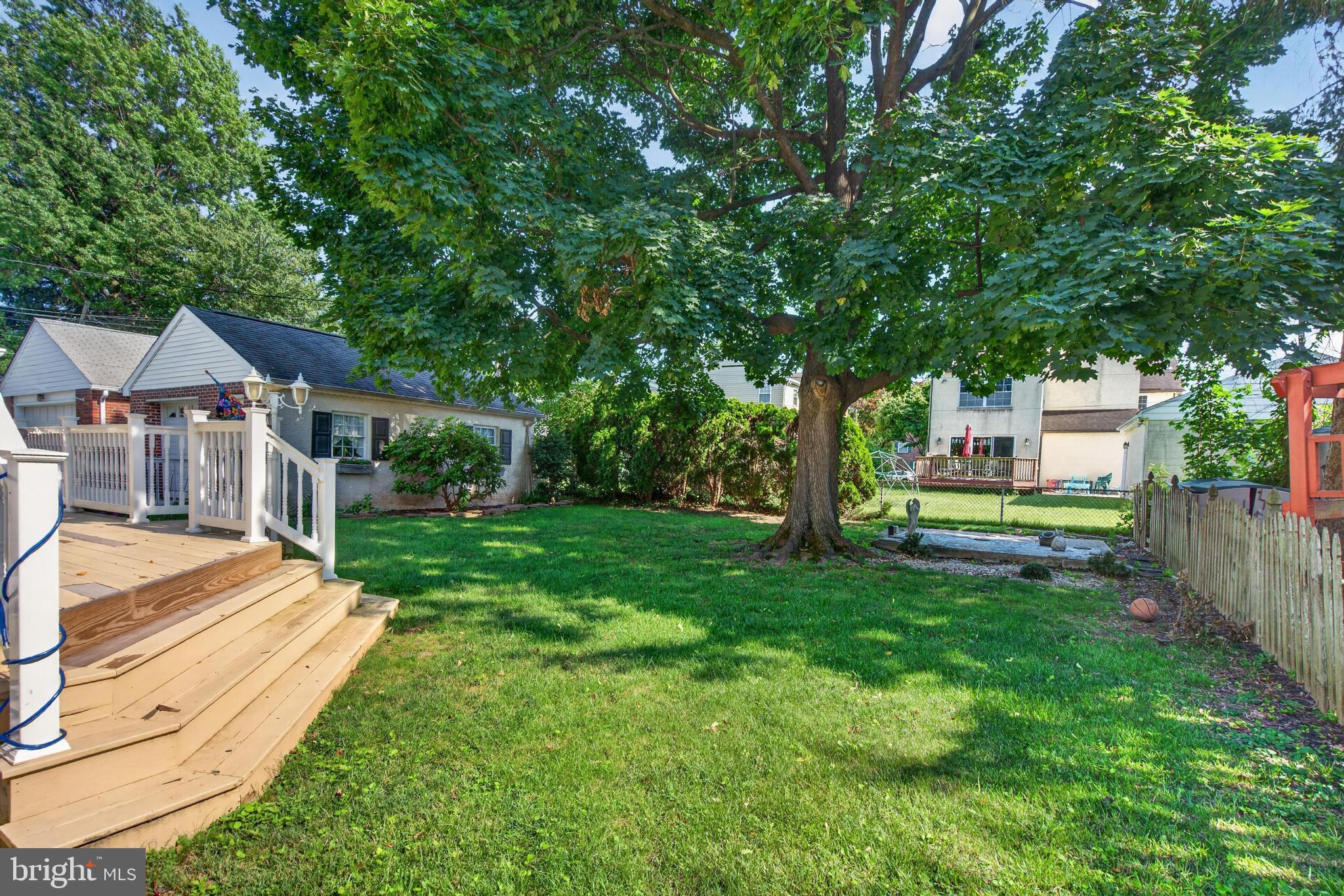 COLONIAL PARK - Residential