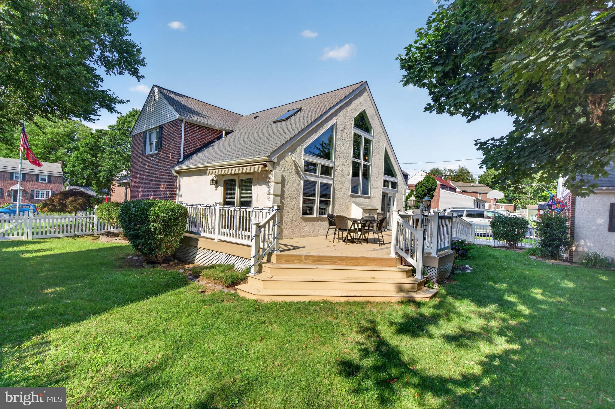 COLONIAL PARK - Residential