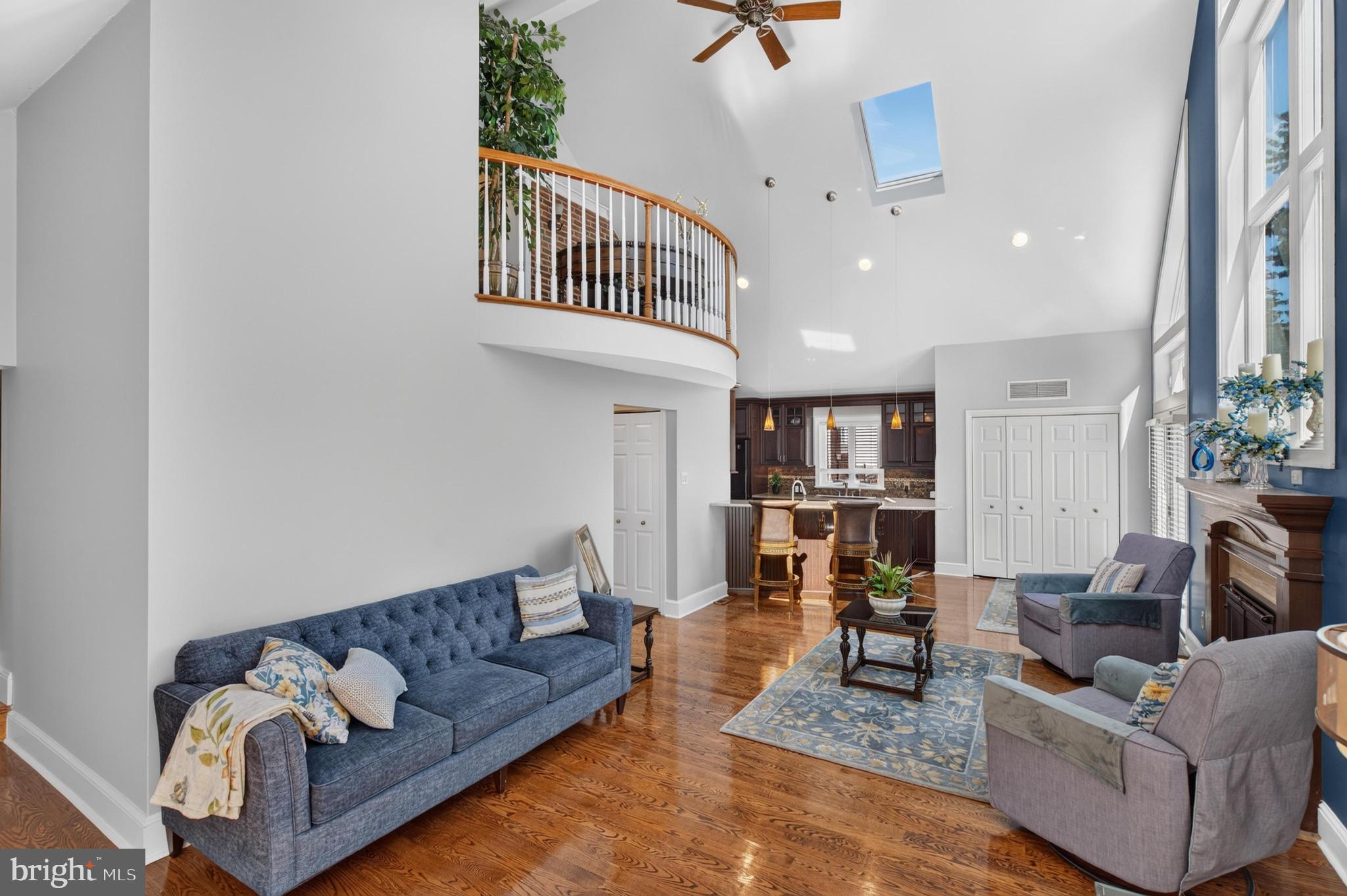 COLONIAL PARK - Residential