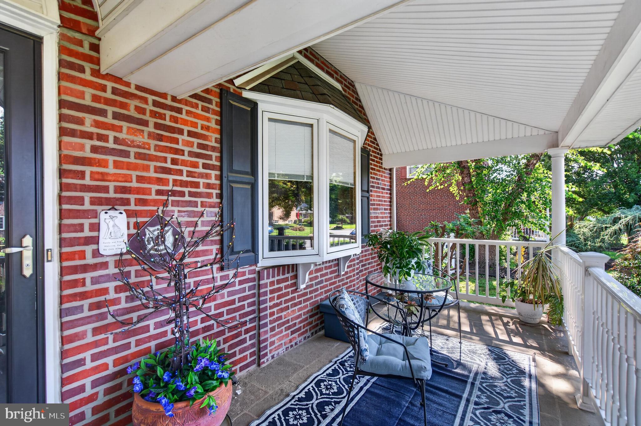 COLONIAL PARK - Residential