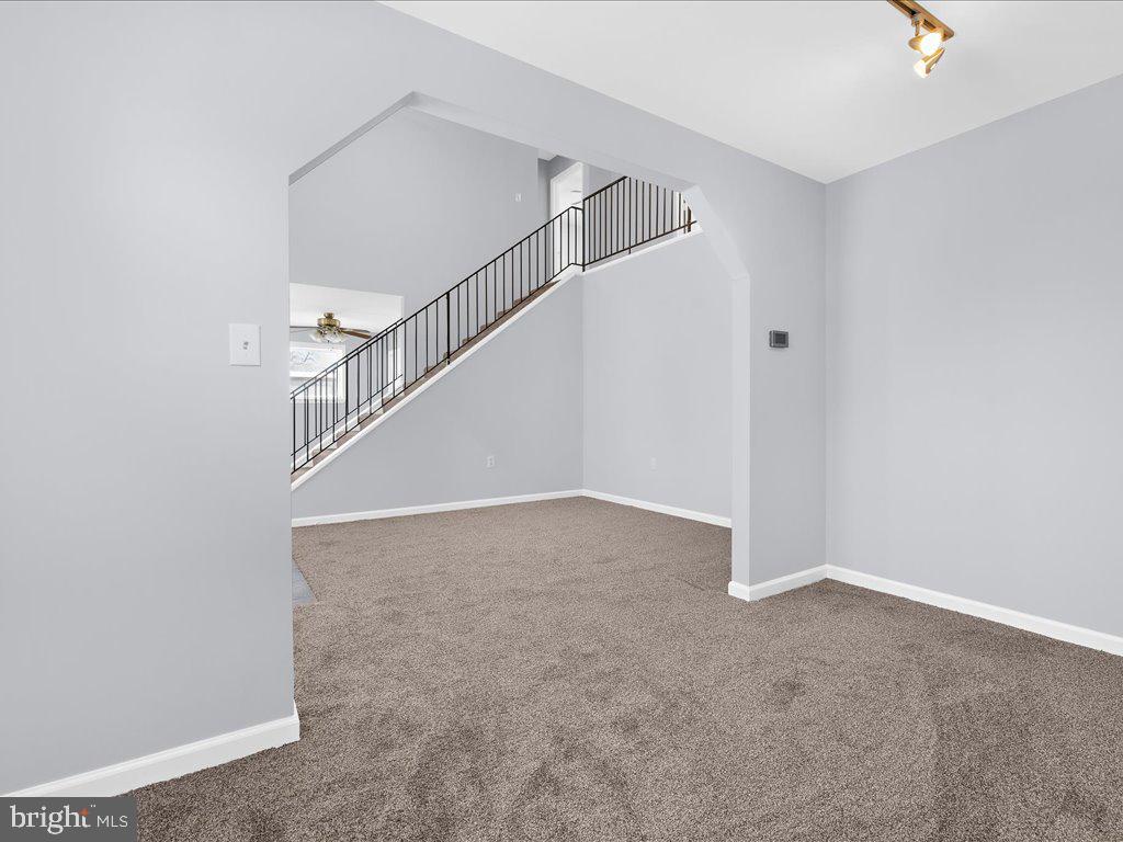 CARVEL BEACH - Residential