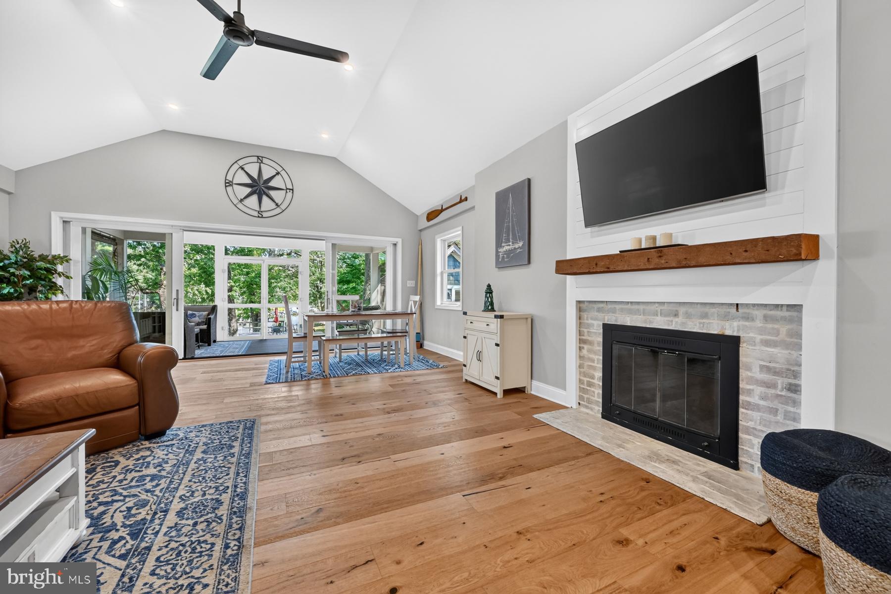 CYPRESS CREEK - Residential