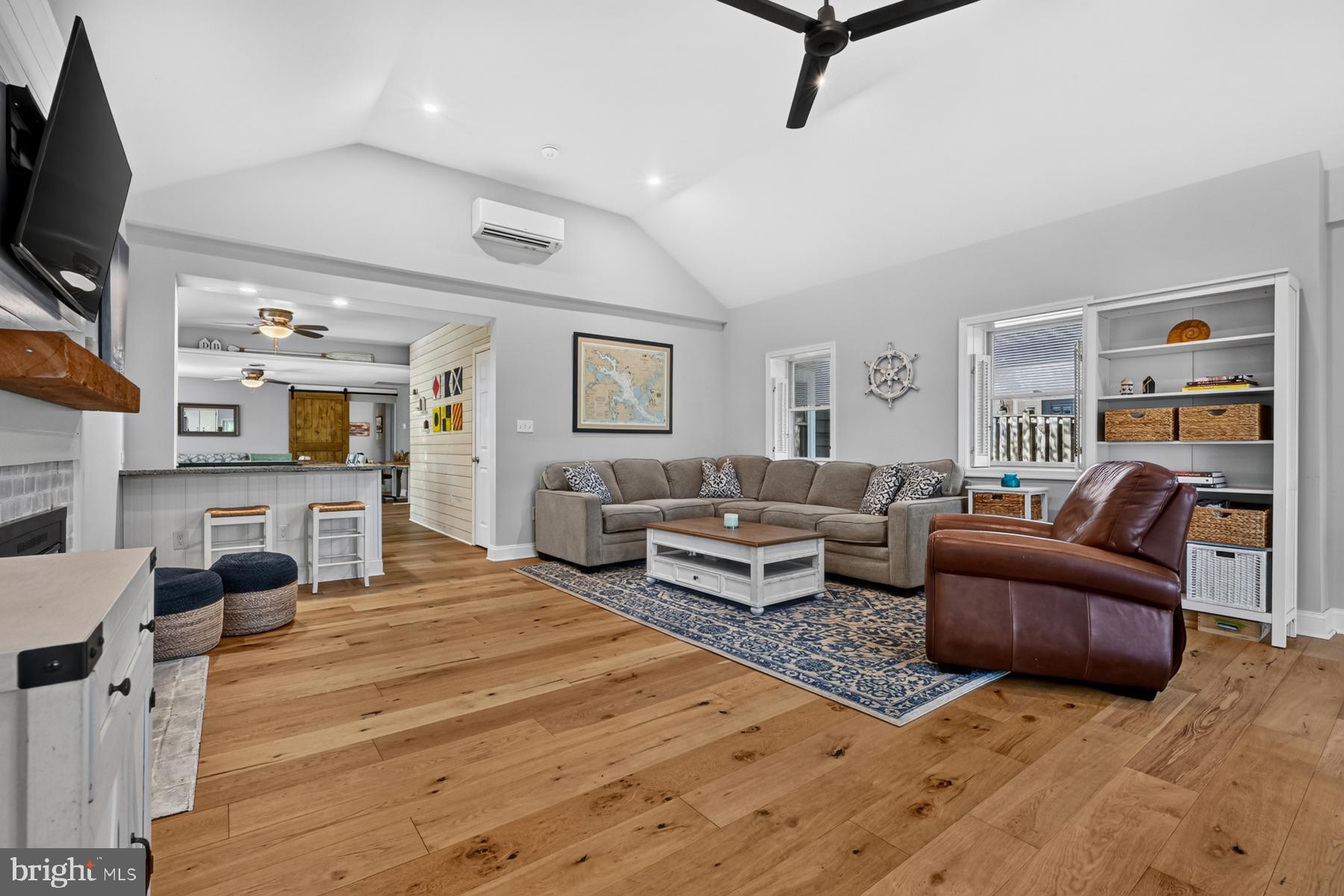 CYPRESS CREEK - Residential