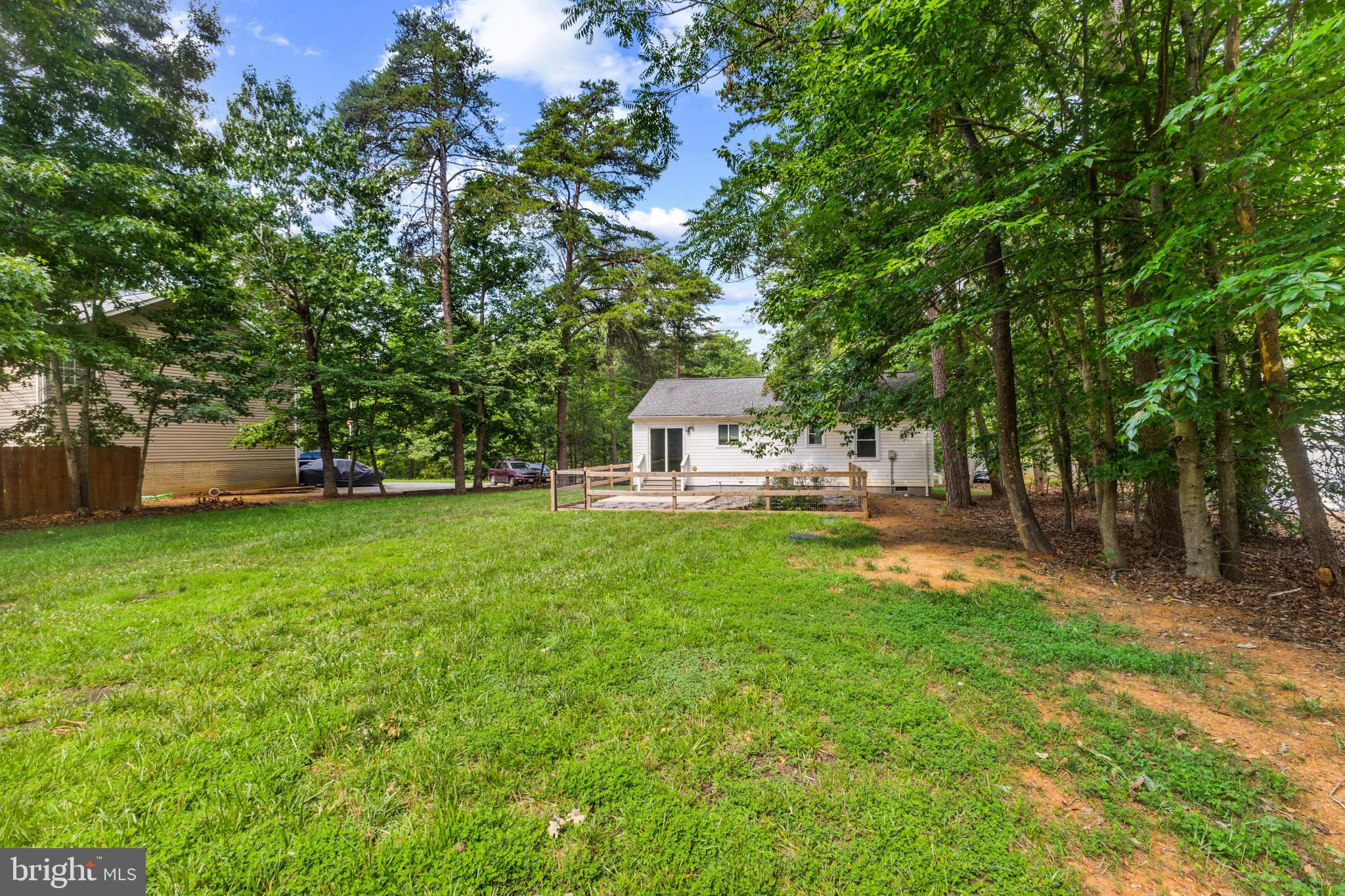 LAKE WILDERNESS - Residential
