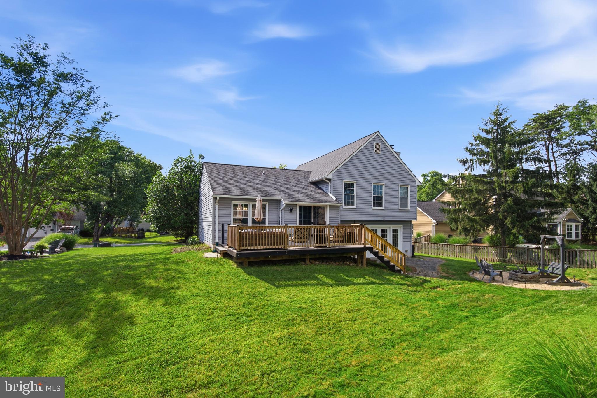 HUNT RIDGE - Residential