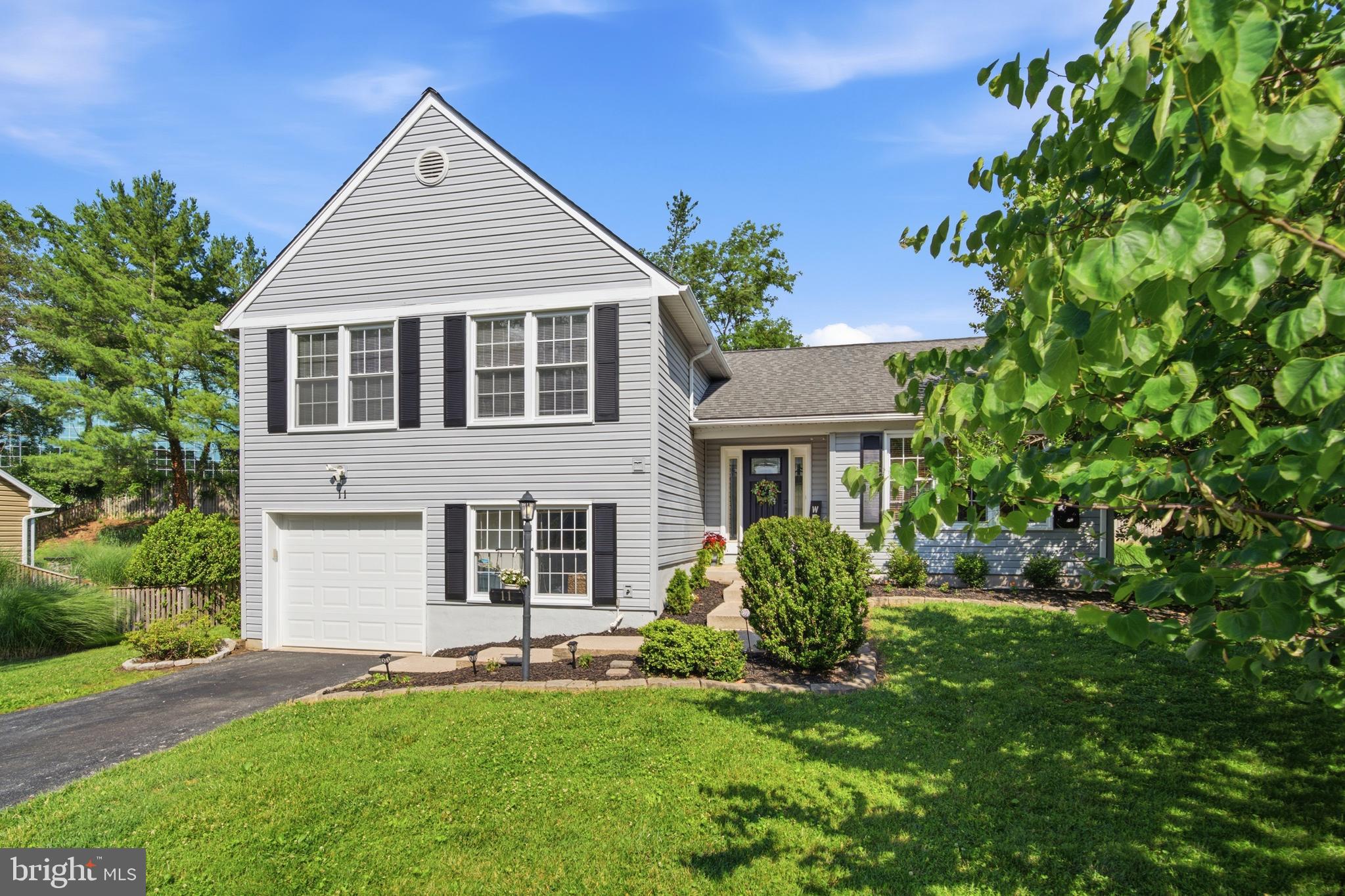 HUNT RIDGE - Residential