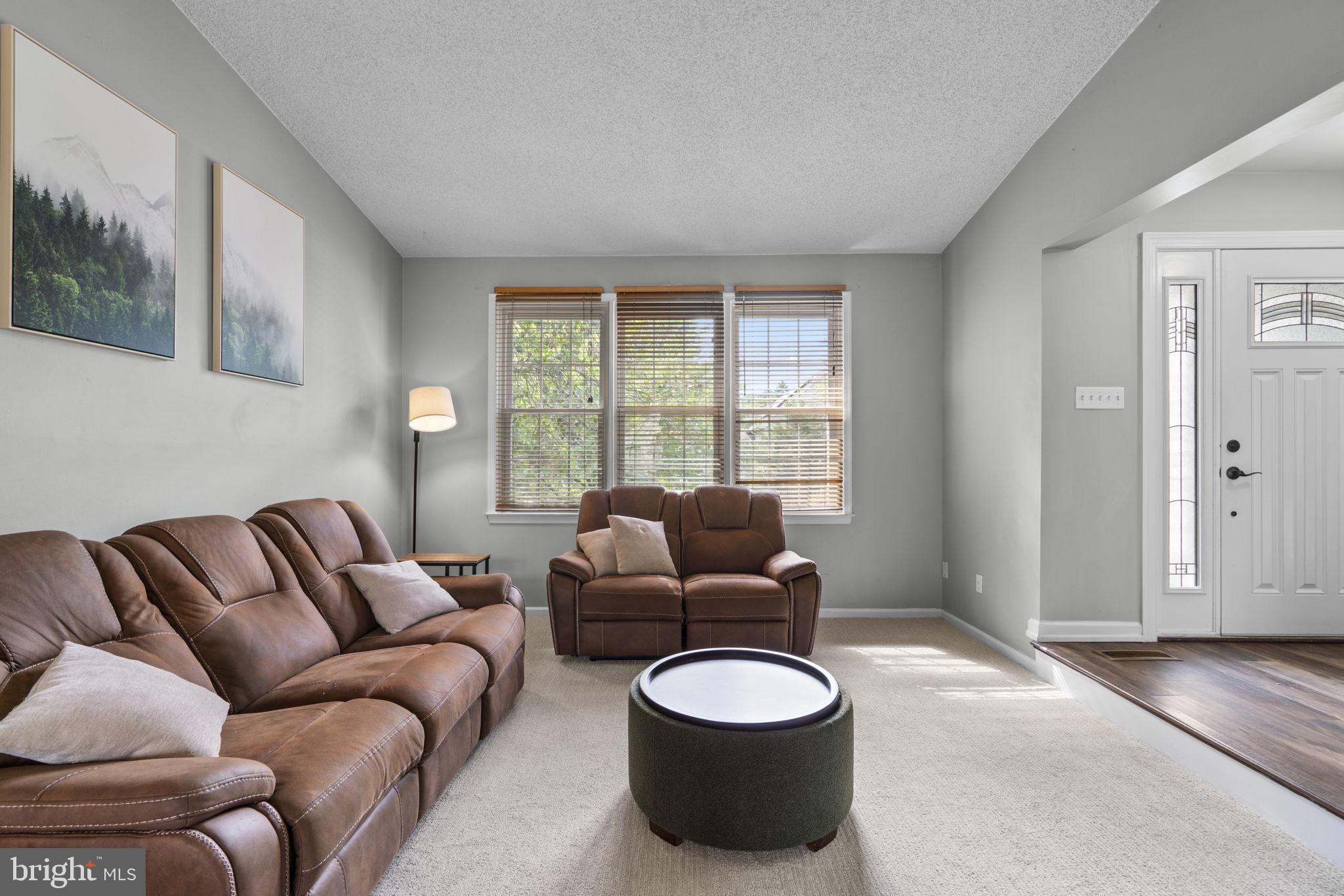 HUNT RIDGE - Residential