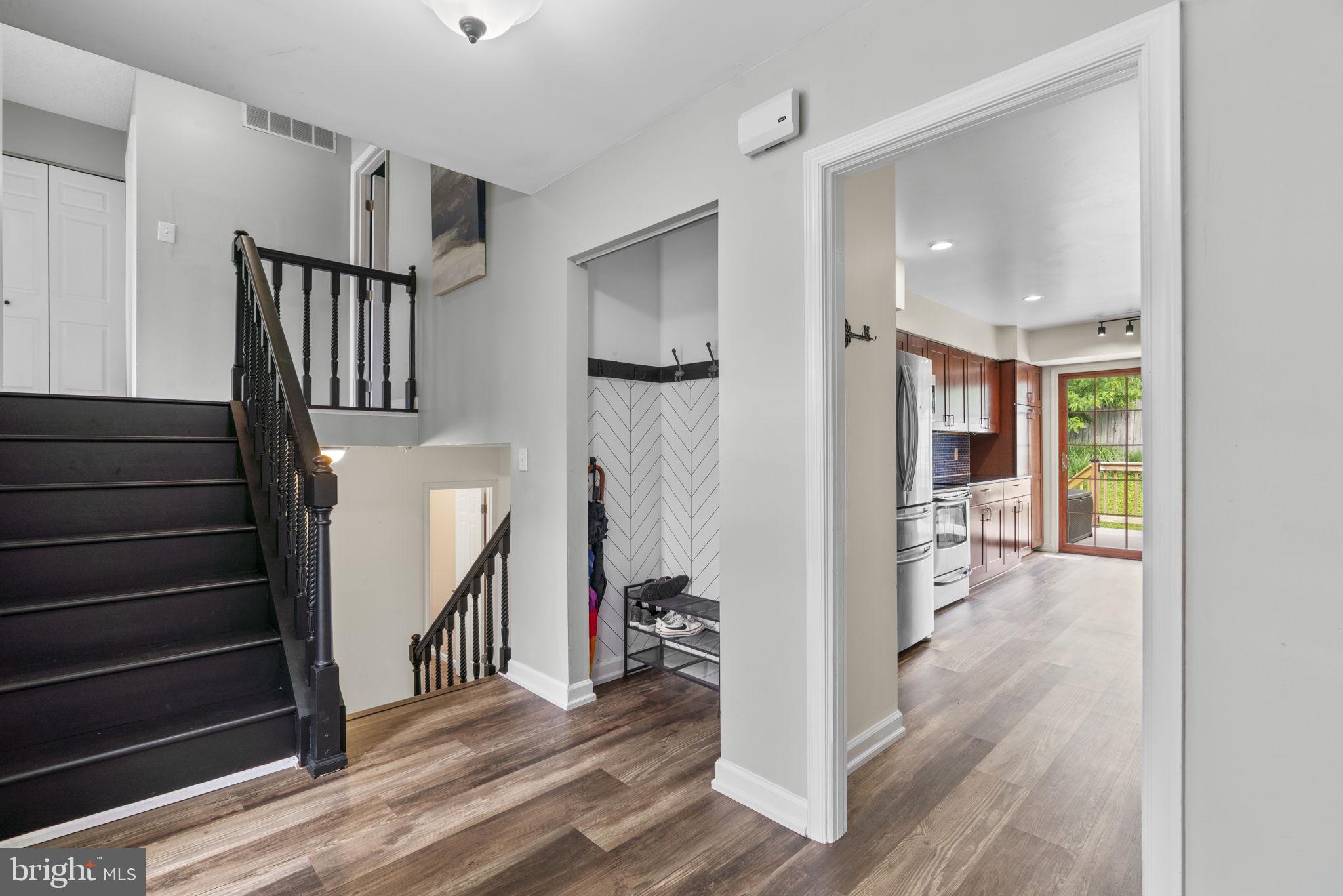 HUNT RIDGE - Residential
