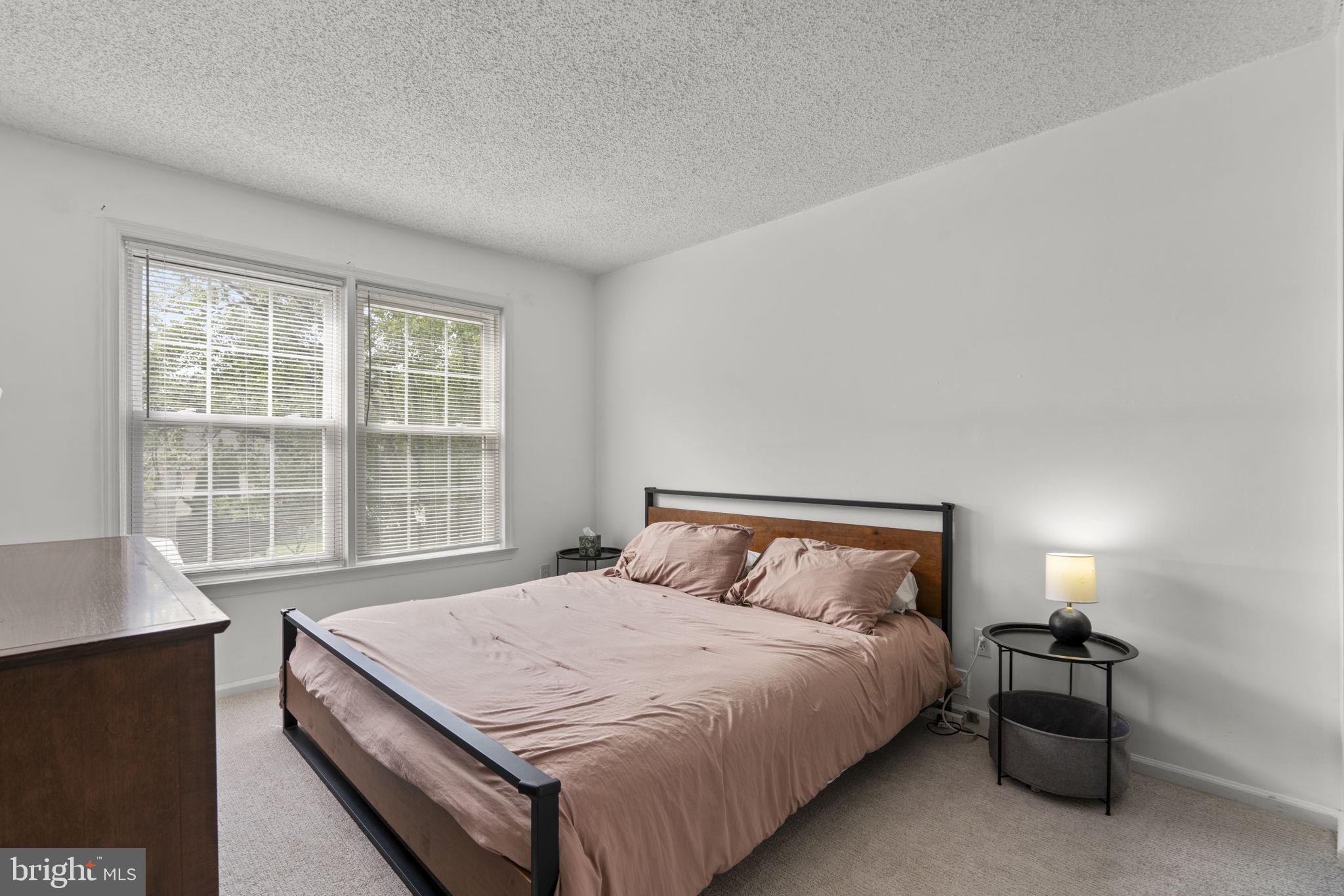 HUNT RIDGE - Residential