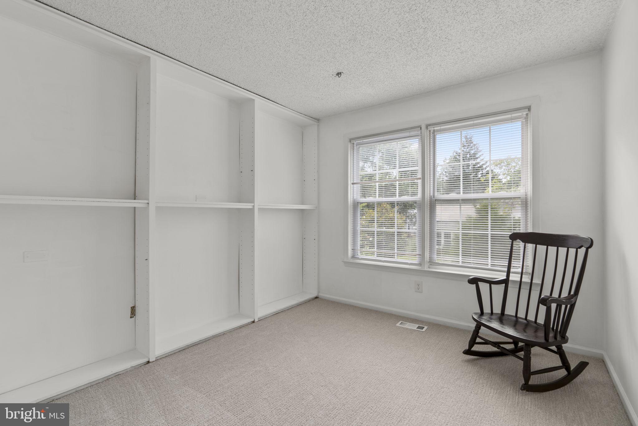 HUNT RIDGE - Residential