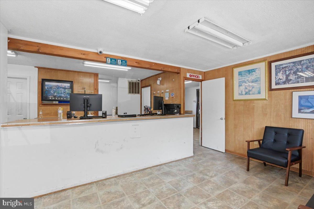 POTOMAC DIST - Commercial Sale