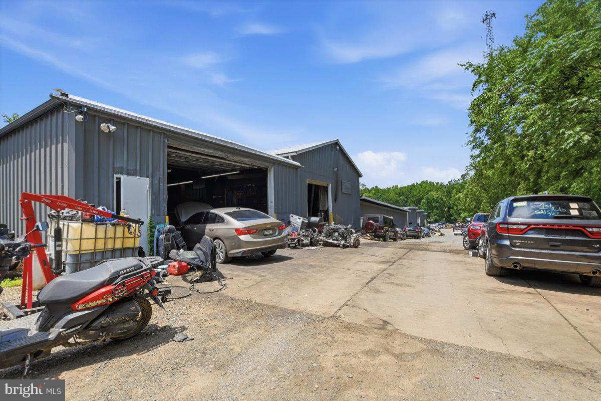 POTOMAC DIST - Commercial Sale