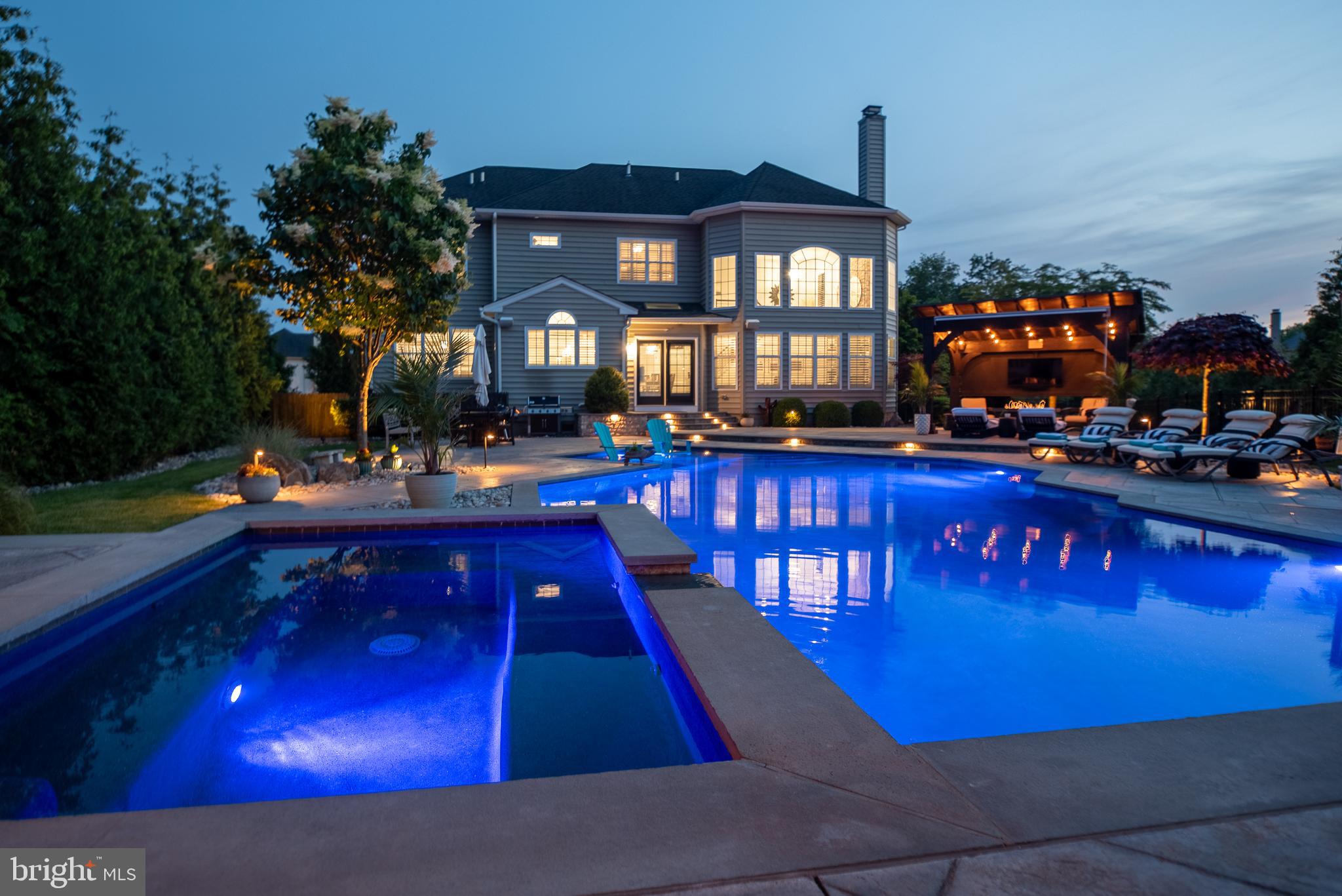 COVENTRY MEADOWS - Residential