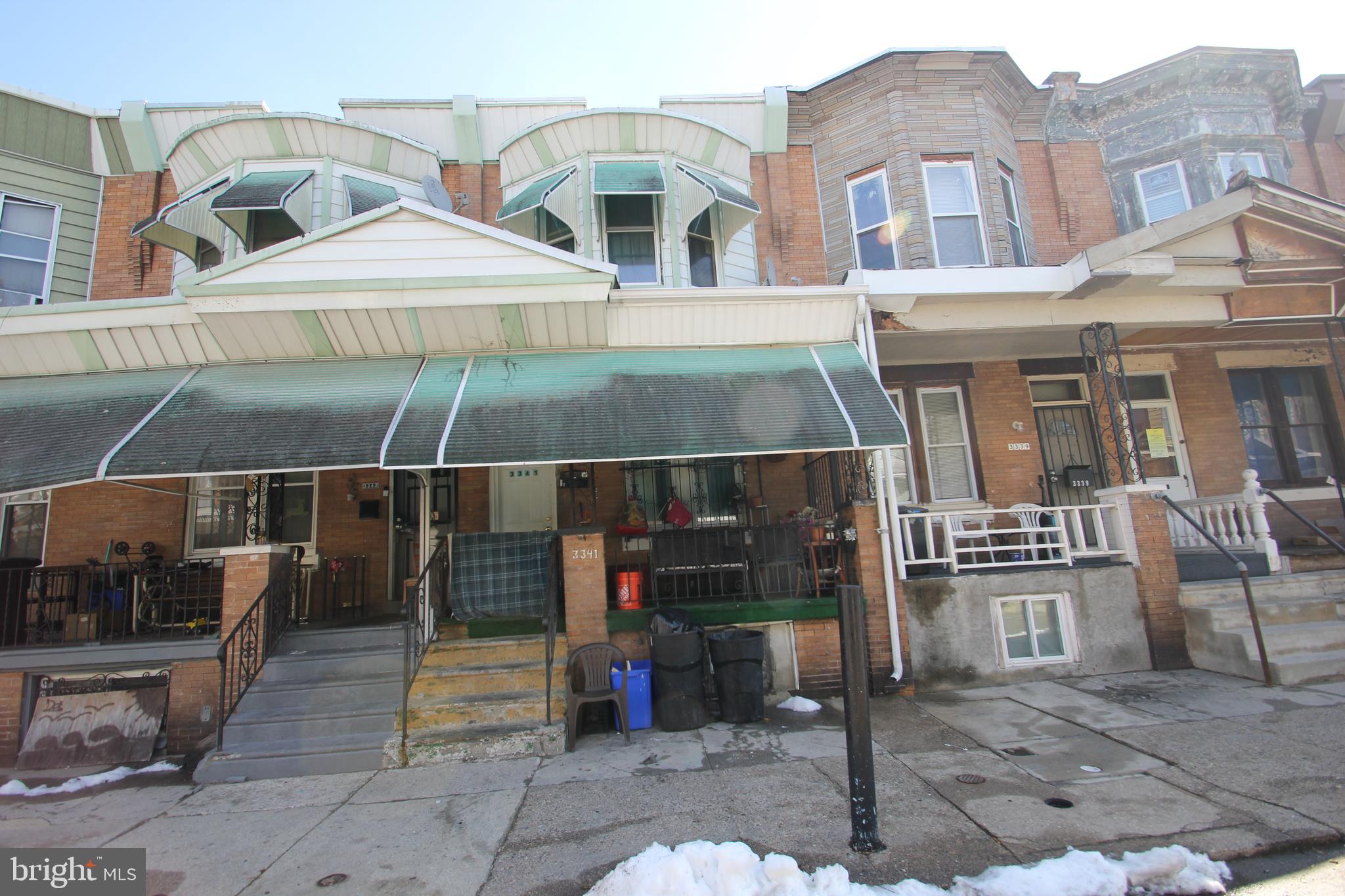 Great opportunity for owner occupant or Investor... Tenant occupied, pays on time and wants to stay... 4 bedroom 1 Bath currently tenant occupied on a month to month lease and paying $1157 per month. Close to Temple Medical School, Temple Hospital, Maxx's Famous Steaks, public transportation and shopping.