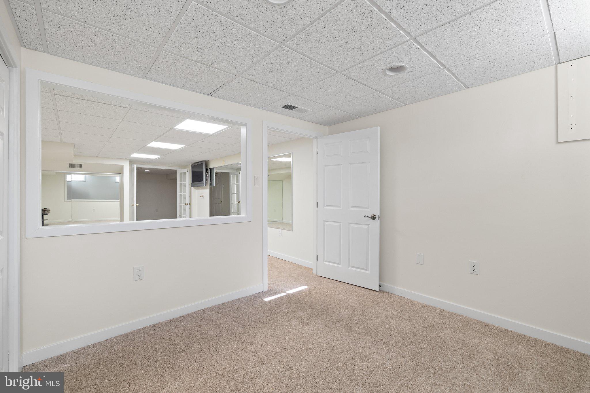 MAPLE GLEN - Residential