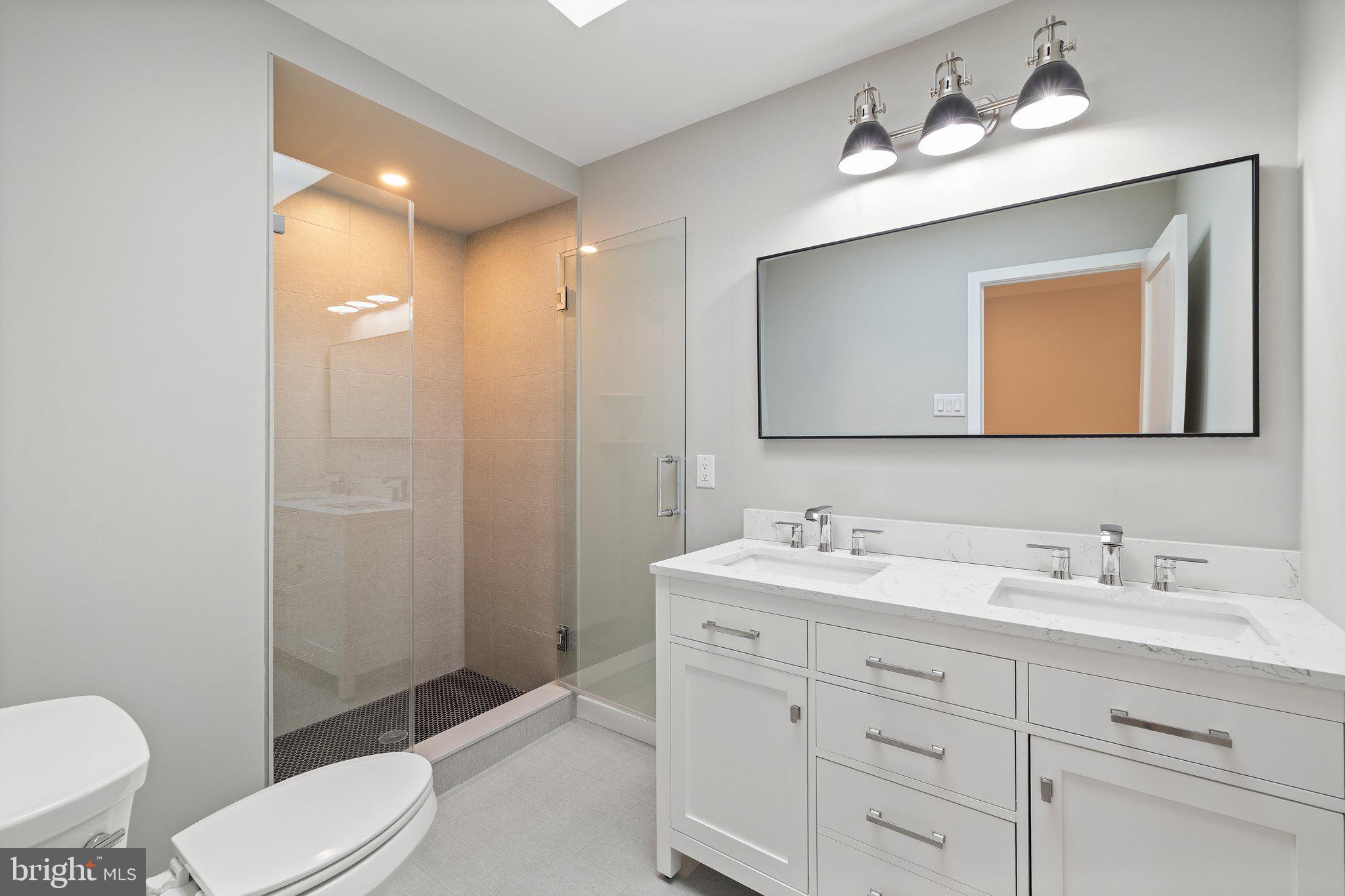 MAPLE GLEN - Residential