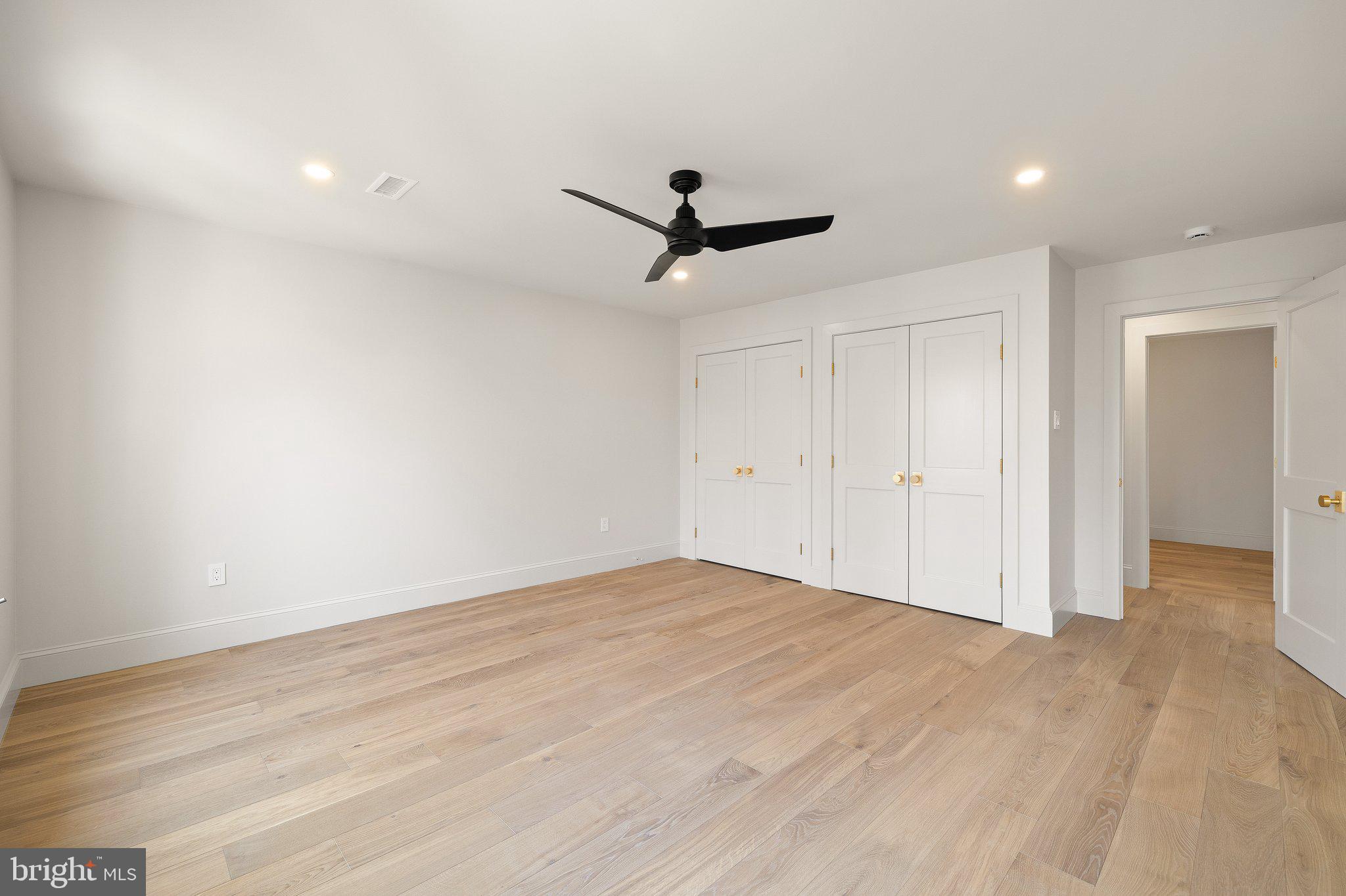MAPLE GLEN - Residential