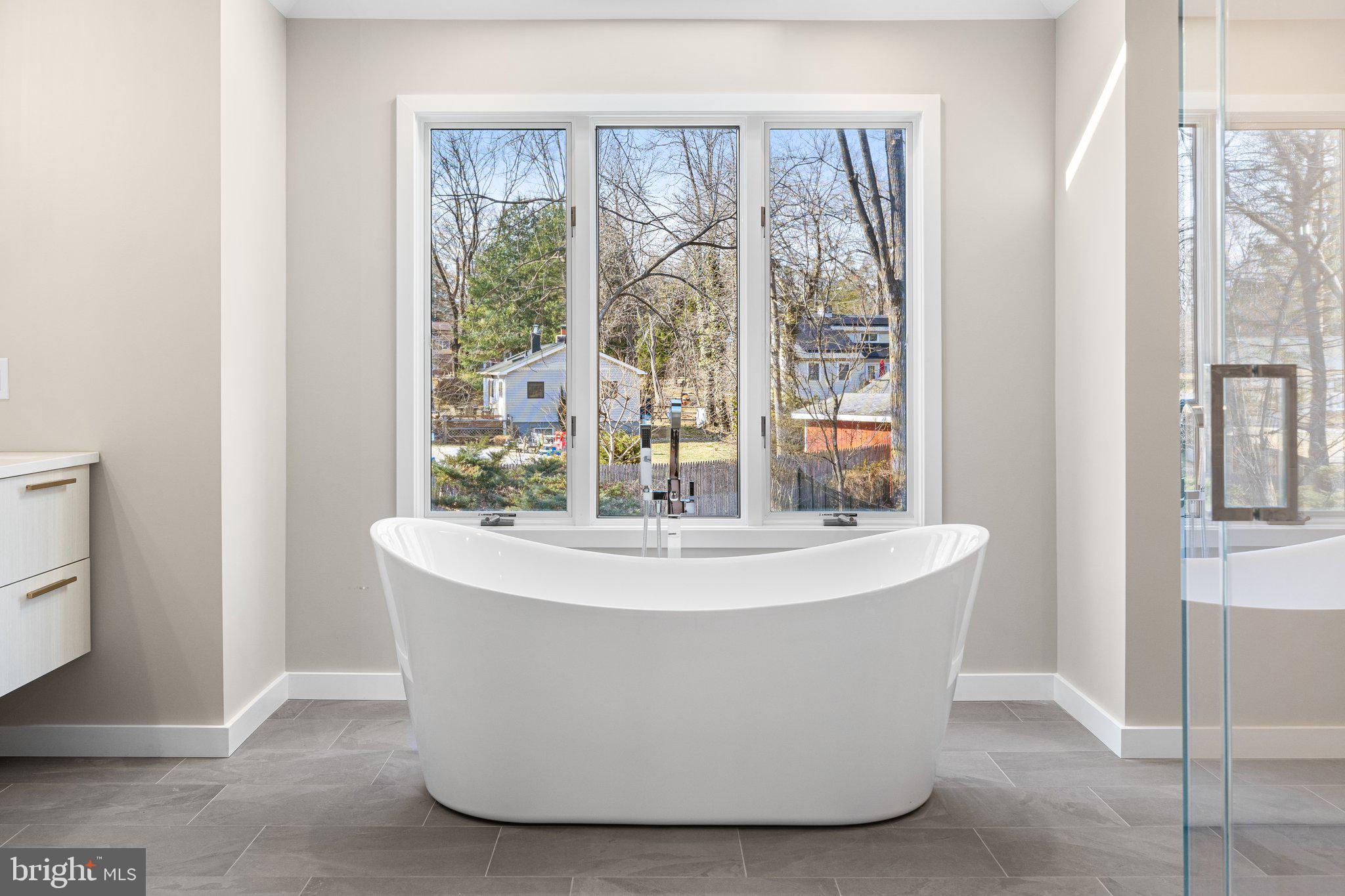 MAPLE GLEN - Residential