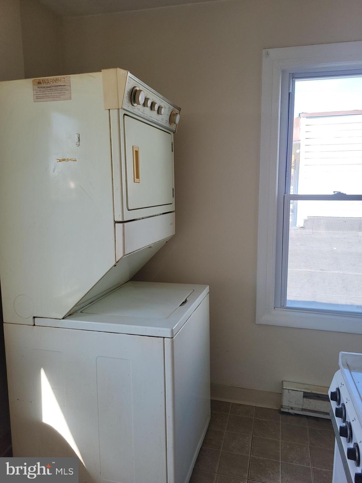 BROWNTOWN - Residential Lease