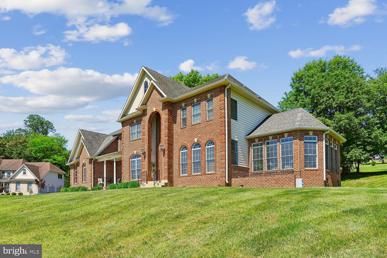 COUNTY VIEW - Residential