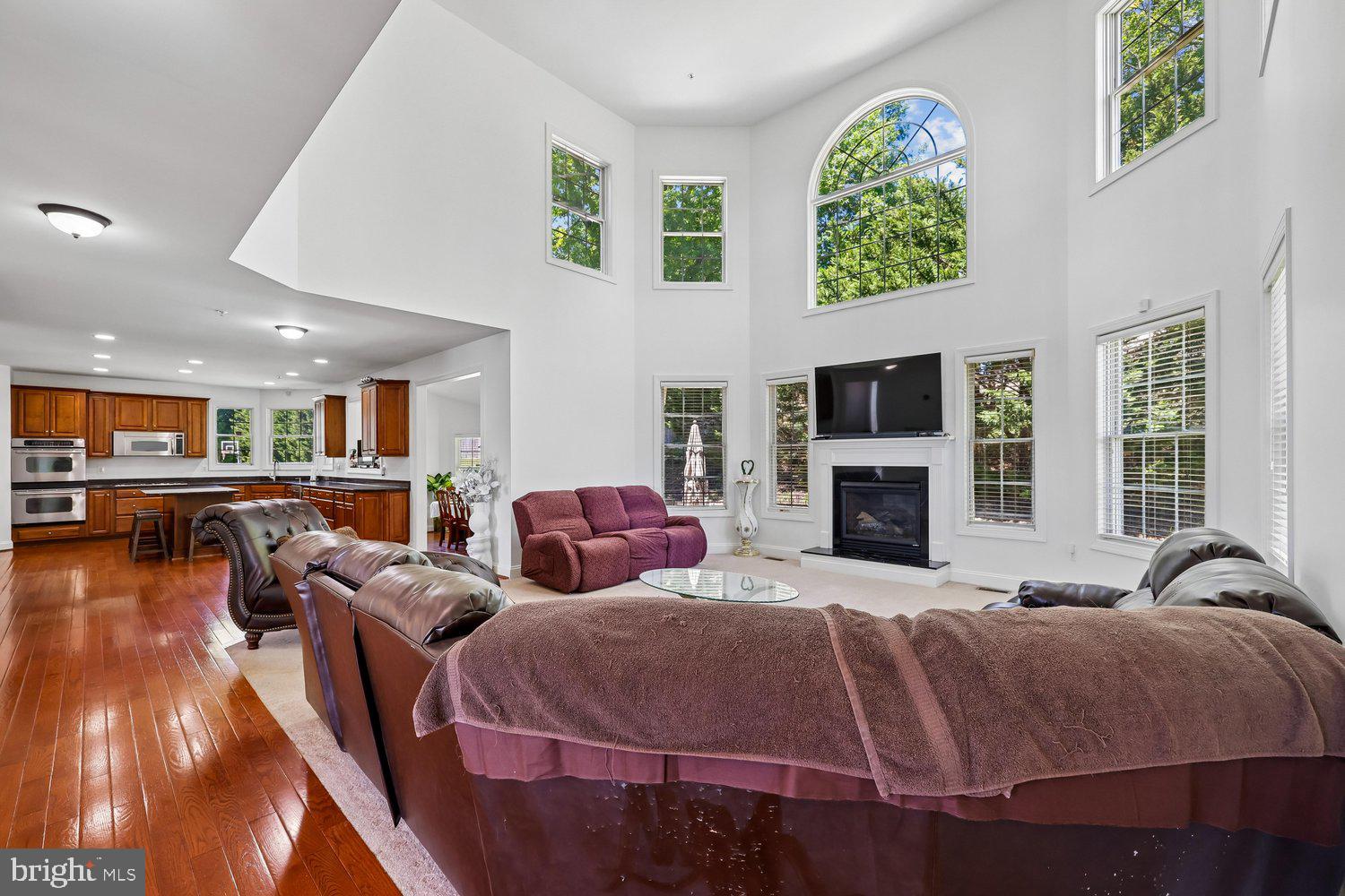 COUNTY VIEW - Residential