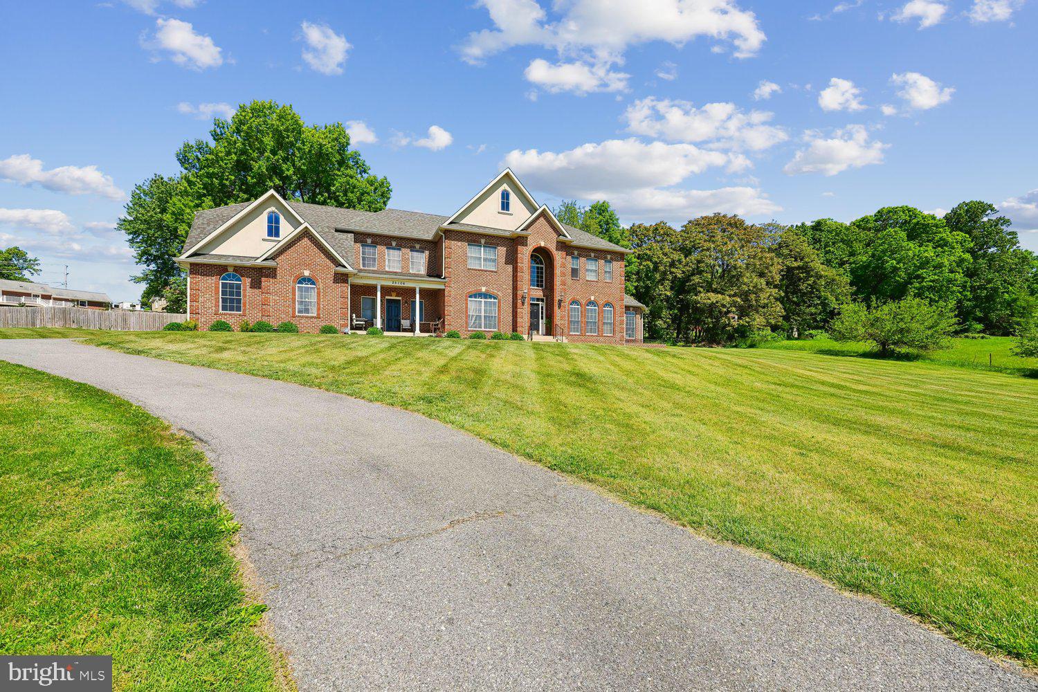 COUNTY VIEW - Residential