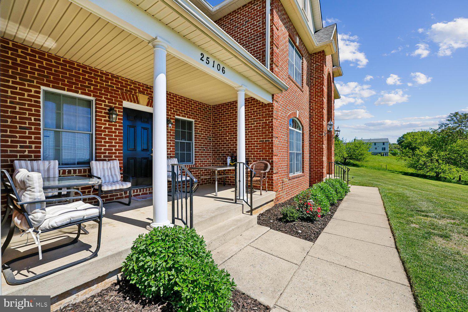 COUNTY VIEW - Residential