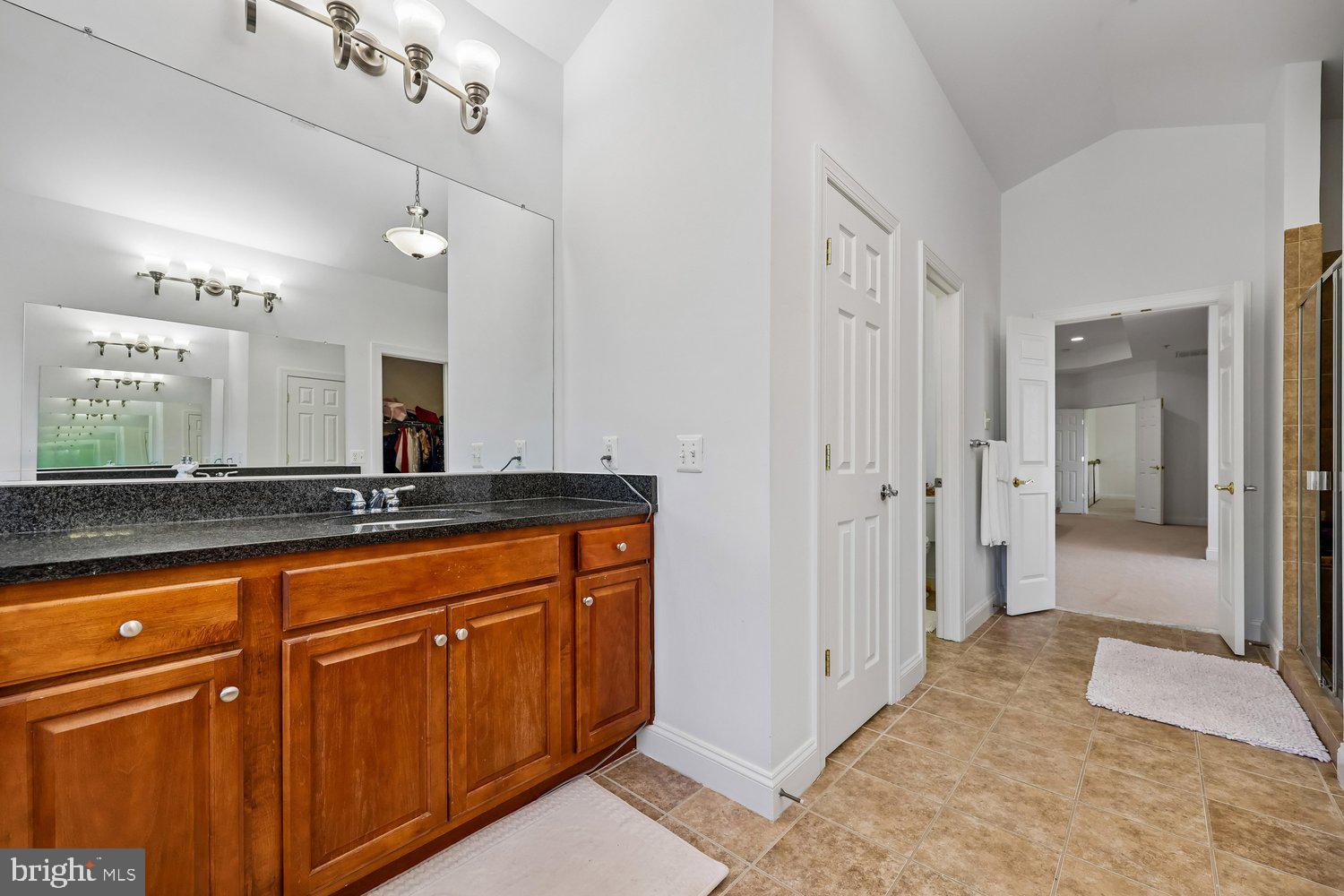 COUNTY VIEW - Residential