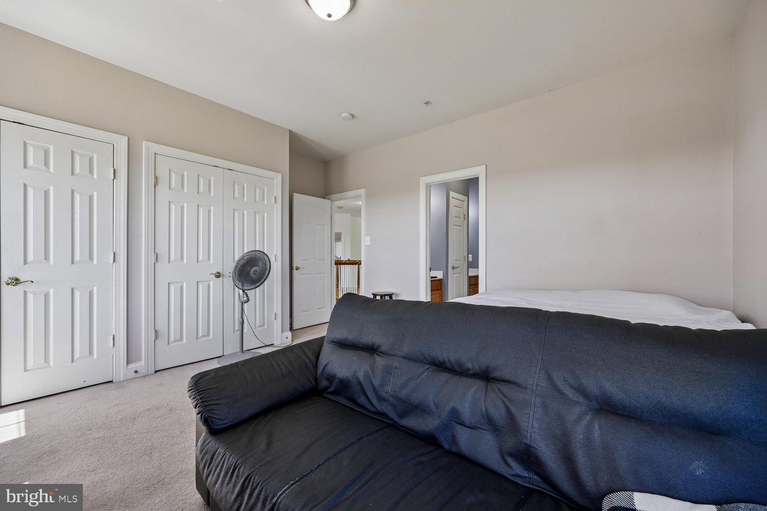 COUNTY VIEW - Residential