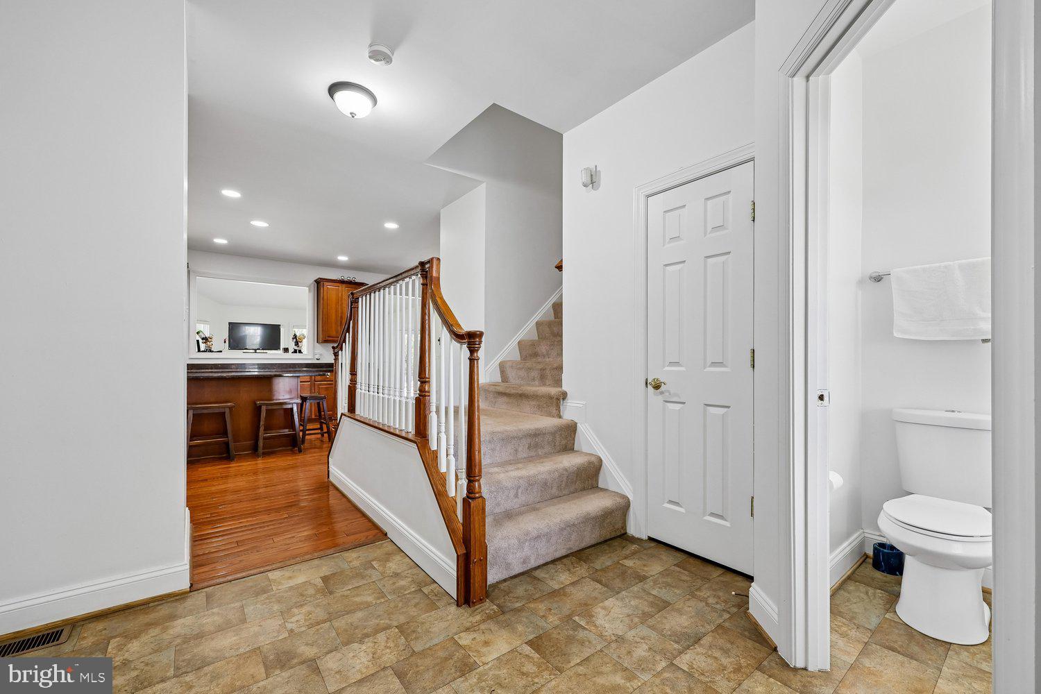 COUNTY VIEW - Residential