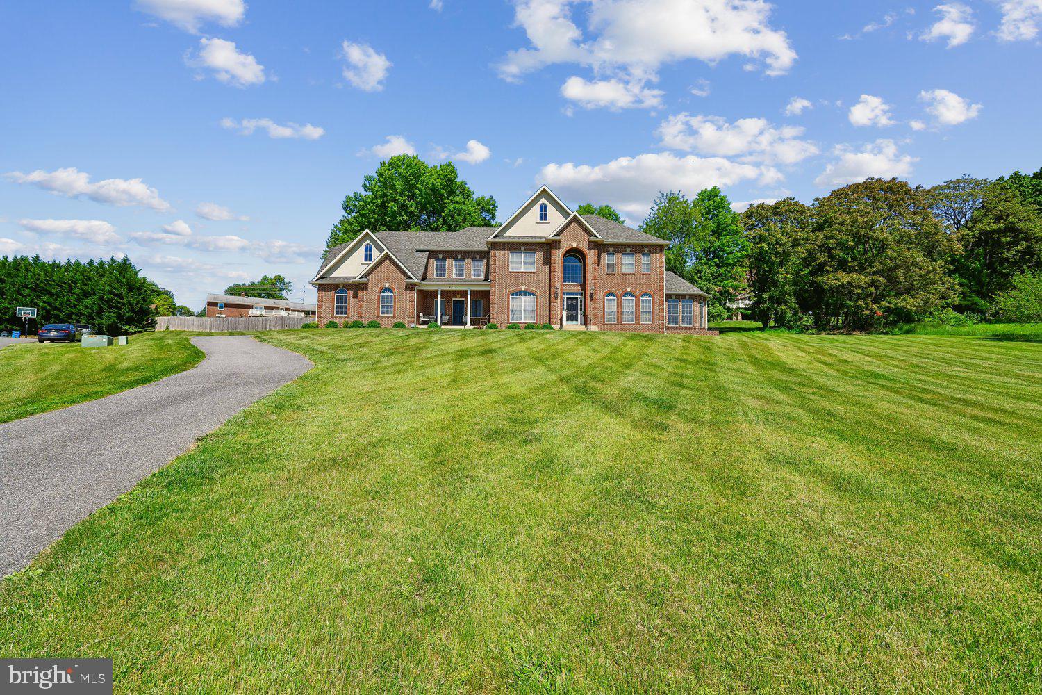 COUNTY VIEW - Residential