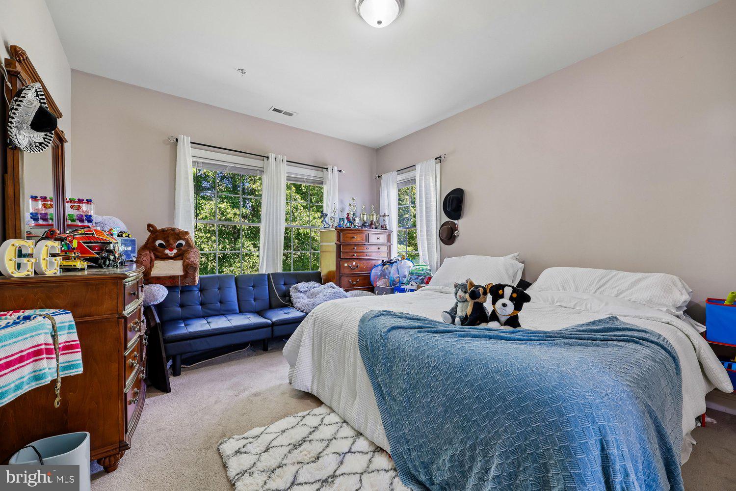 COUNTY VIEW - Residential