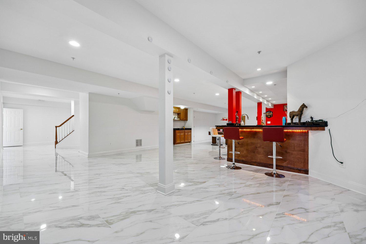 COUNTY VIEW - Residential