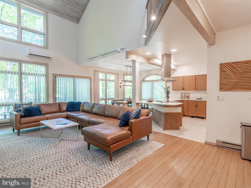 WINTERGREEN MOUNTAIN VILLAGE - Residential
