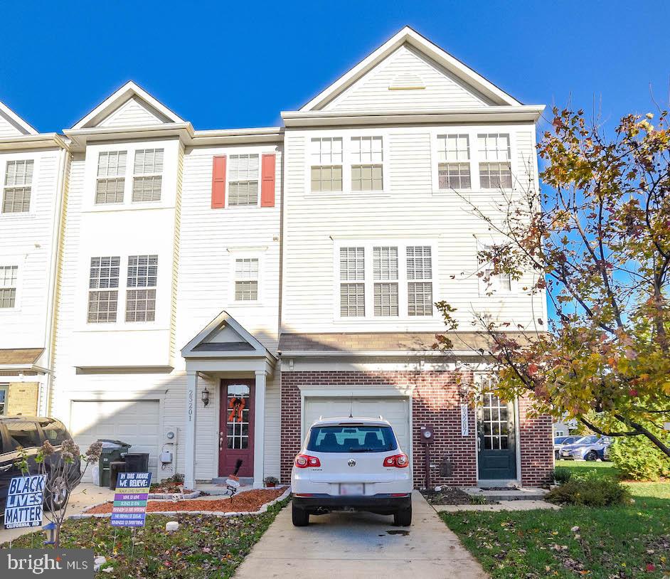 This well maintained end unit townhome, located in desirable Wildewood boasts 3 levels with walk-in level bedroom and adjoining full bathroom! Upstairs to "main" level with rear kitchen,  dining area, large family room and half bath; open concept is perfect for entertaining!  Owner's suite with  full bathroom along with 2 additional bedrooms and one more full bathroom are all separately located on third level.   Owner has replaced compressor and hot water tank in 2019!!  And, will be supplying a one year home warranty!