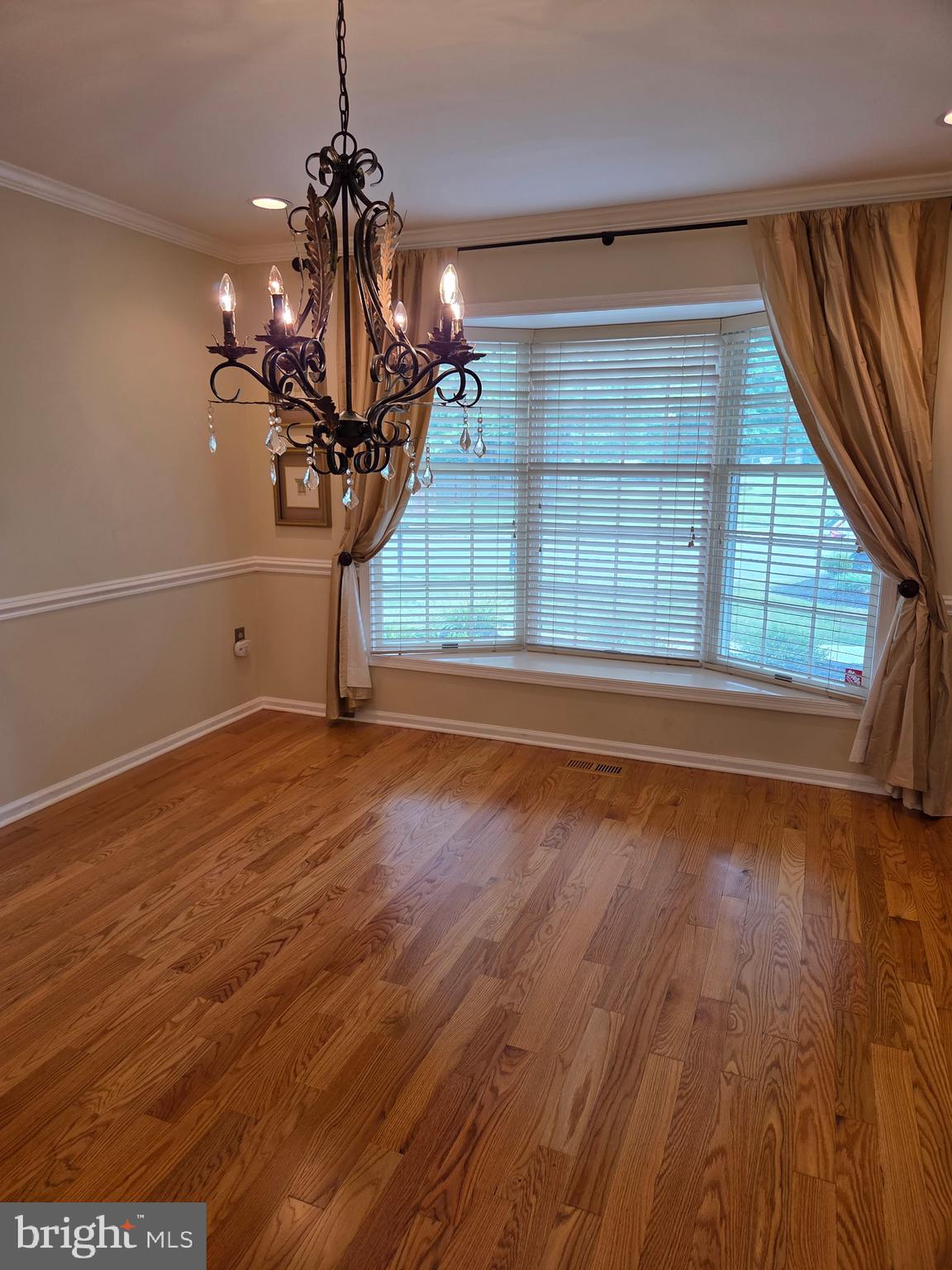 YARDLEY CREST - Residential