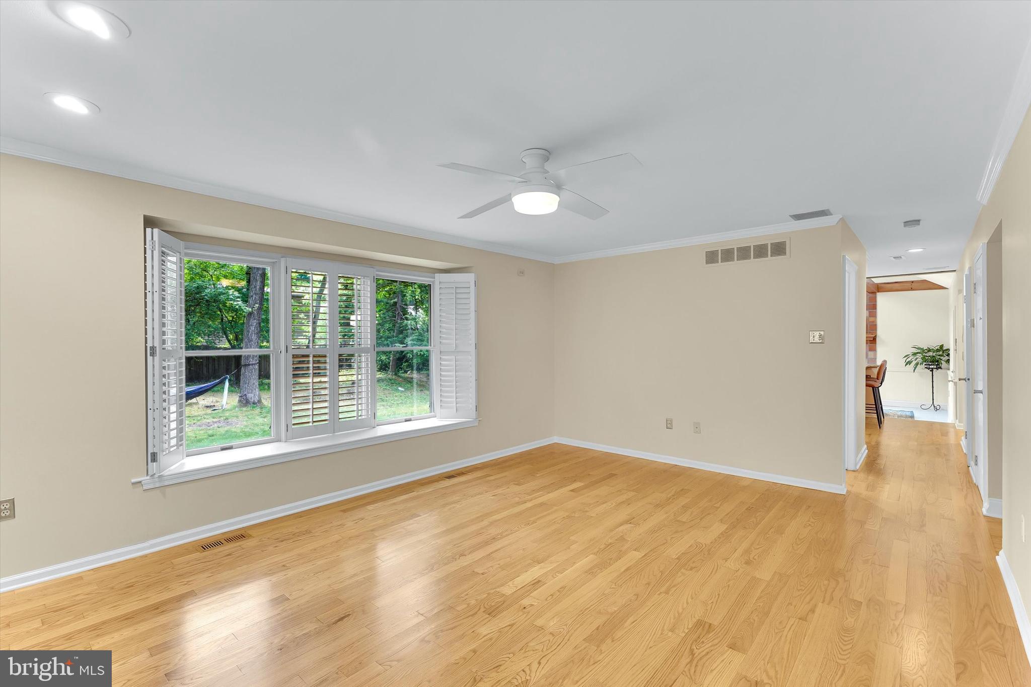 YARDLEY CREST - Residential