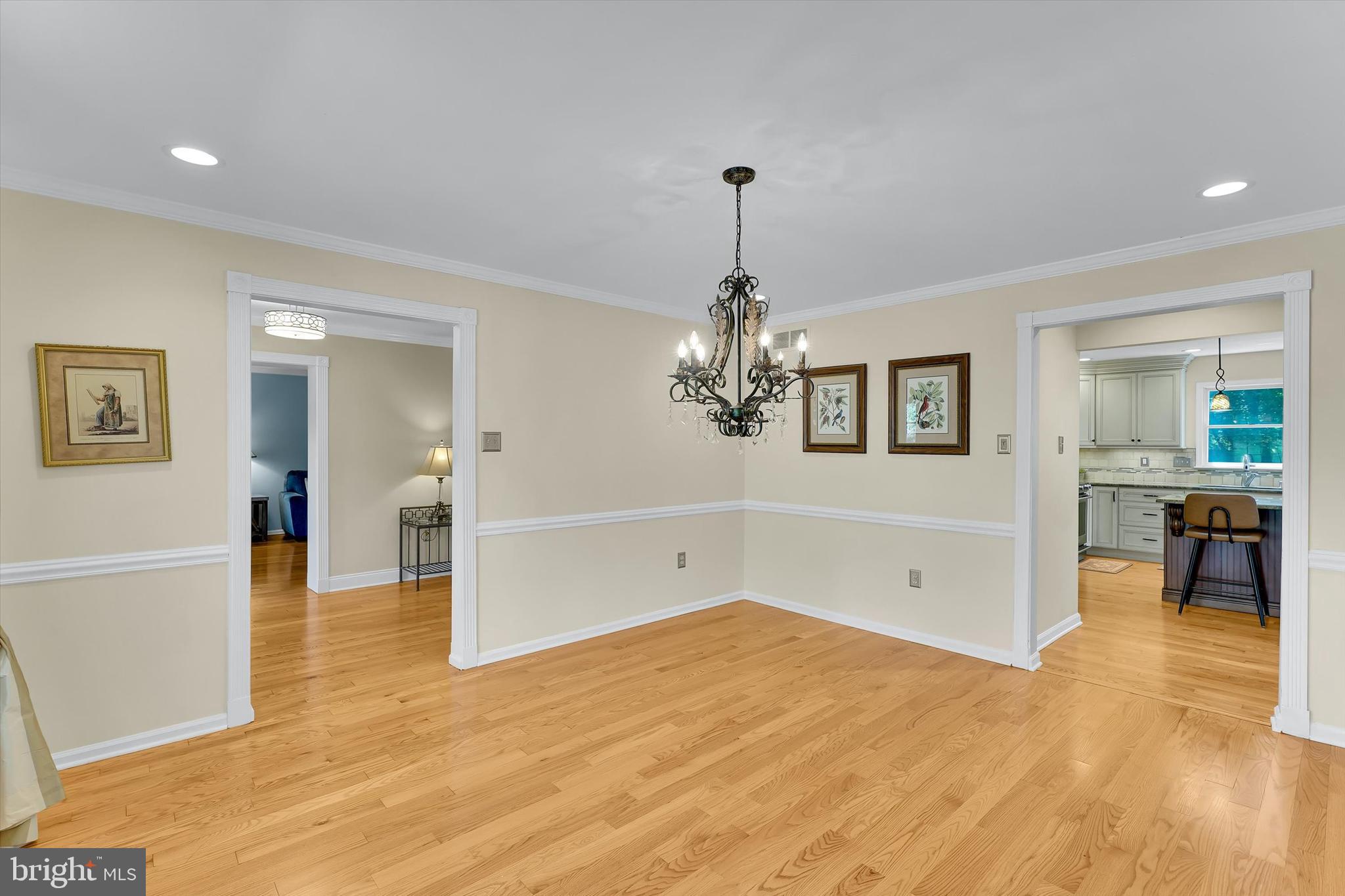 YARDLEY CREST - Residential