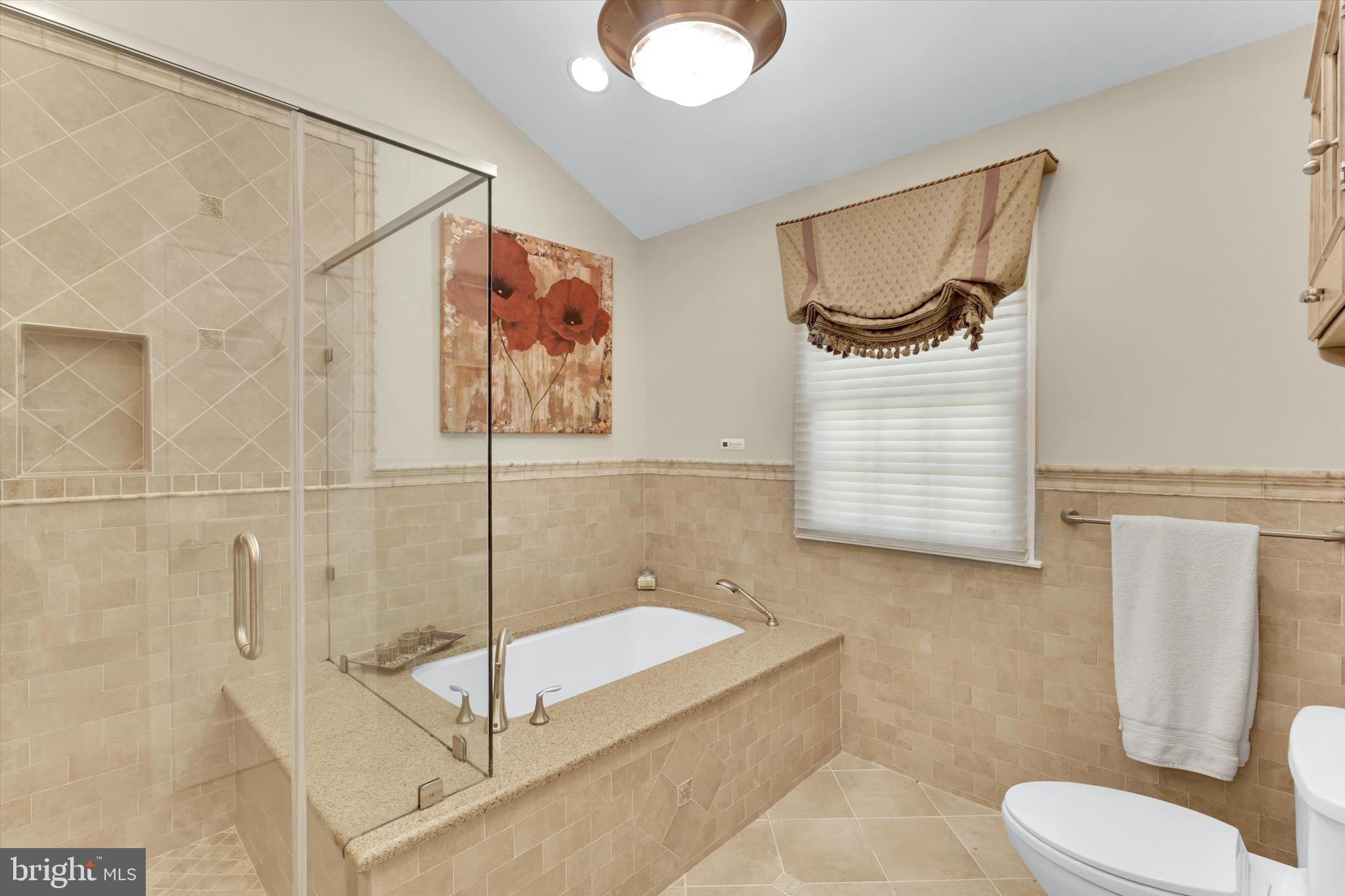 YARDLEY CREST - Residential