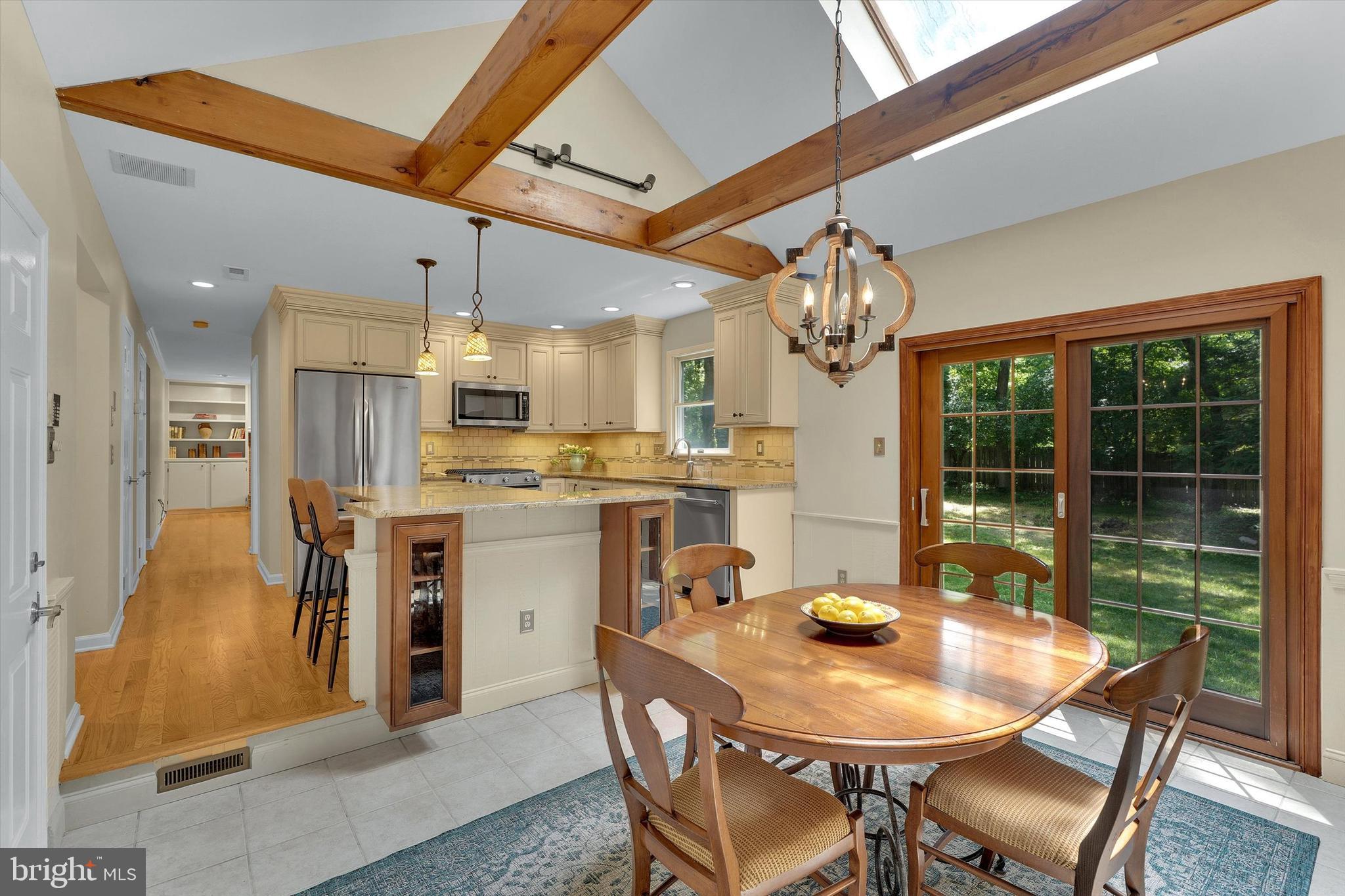 YARDLEY CREST - Residential