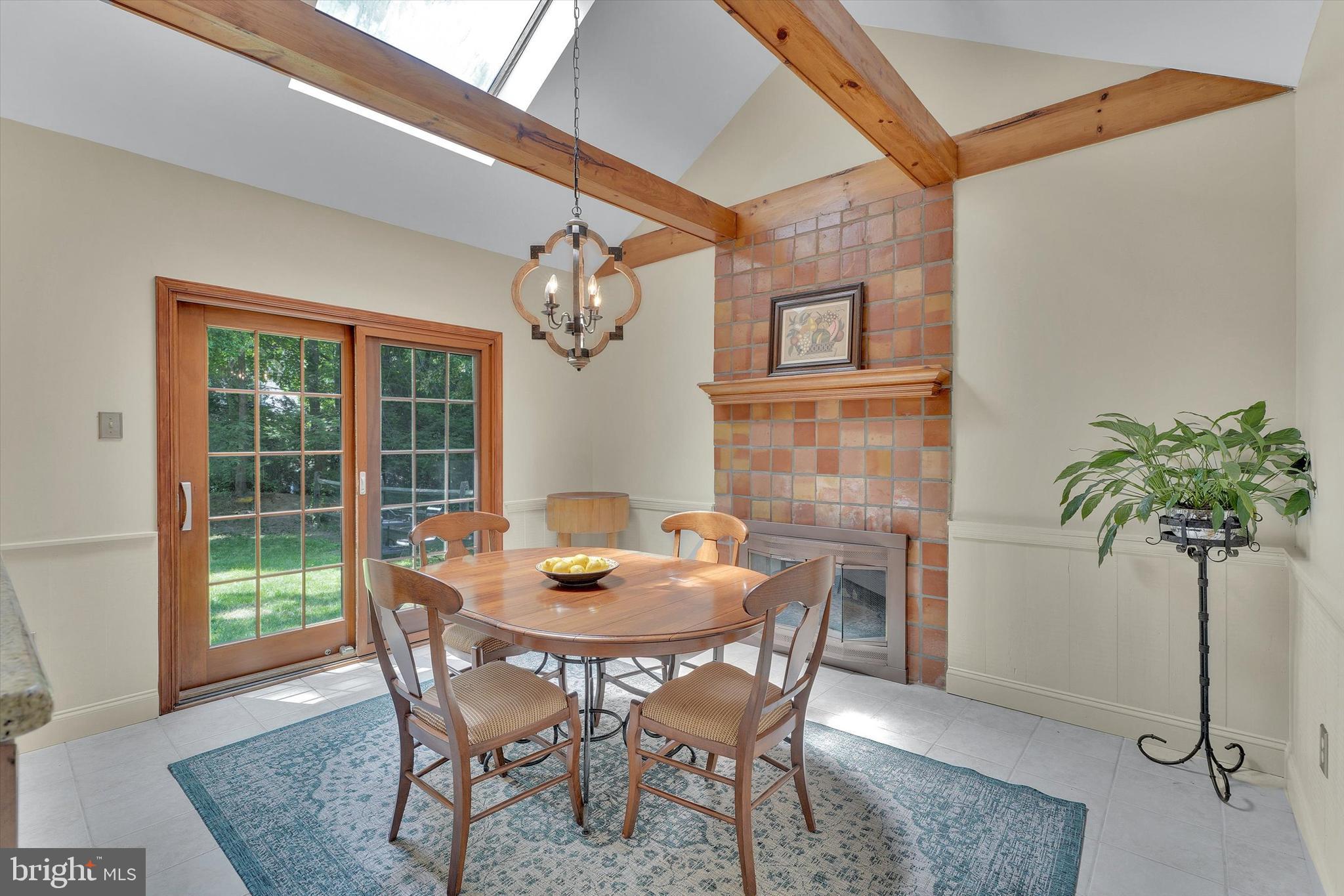 YARDLEY CREST - Residential